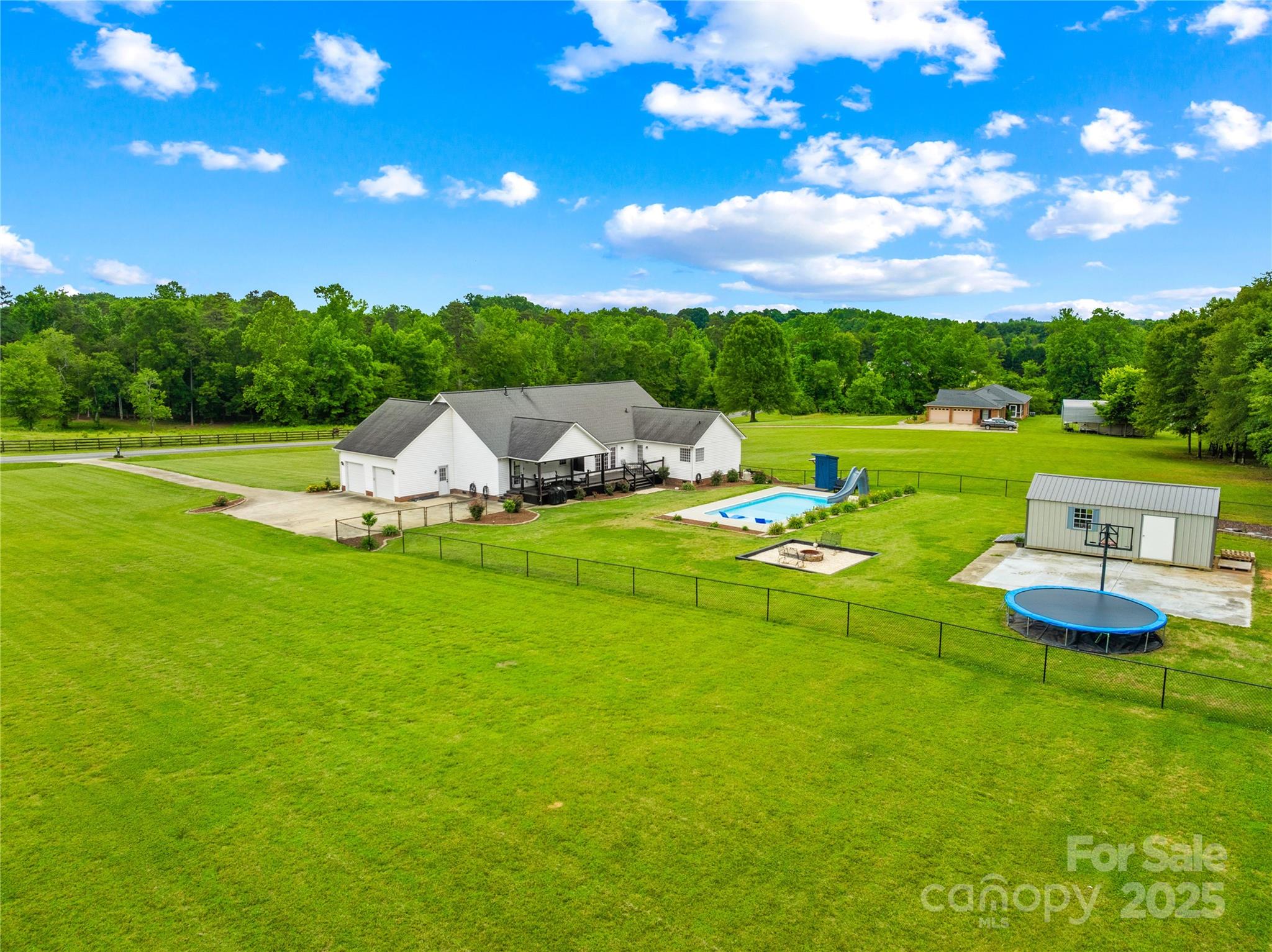 Shelby, North Carolina, 28152, United States, 3 Bedrooms Bedrooms, ,2 BathroomsBathrooms,Residential,For Sale,1847479