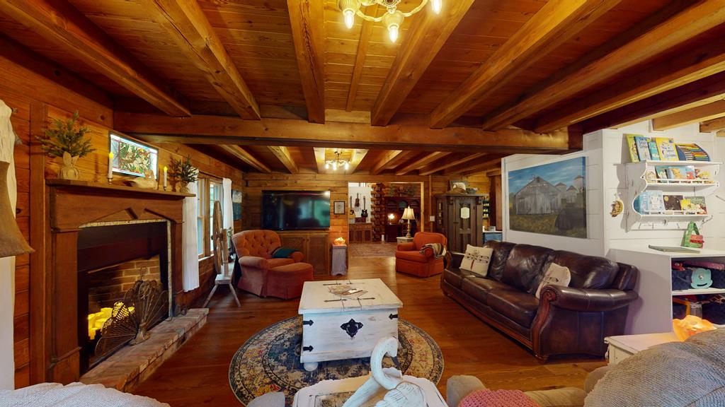 2151 Old Northcutt Road, Ellijay, Georgia, 30536, United States, 4 Bedrooms Bedrooms, ,2 BathroomsBathrooms,Residential,For Sale,2151 Old Northcutt Road,1538841