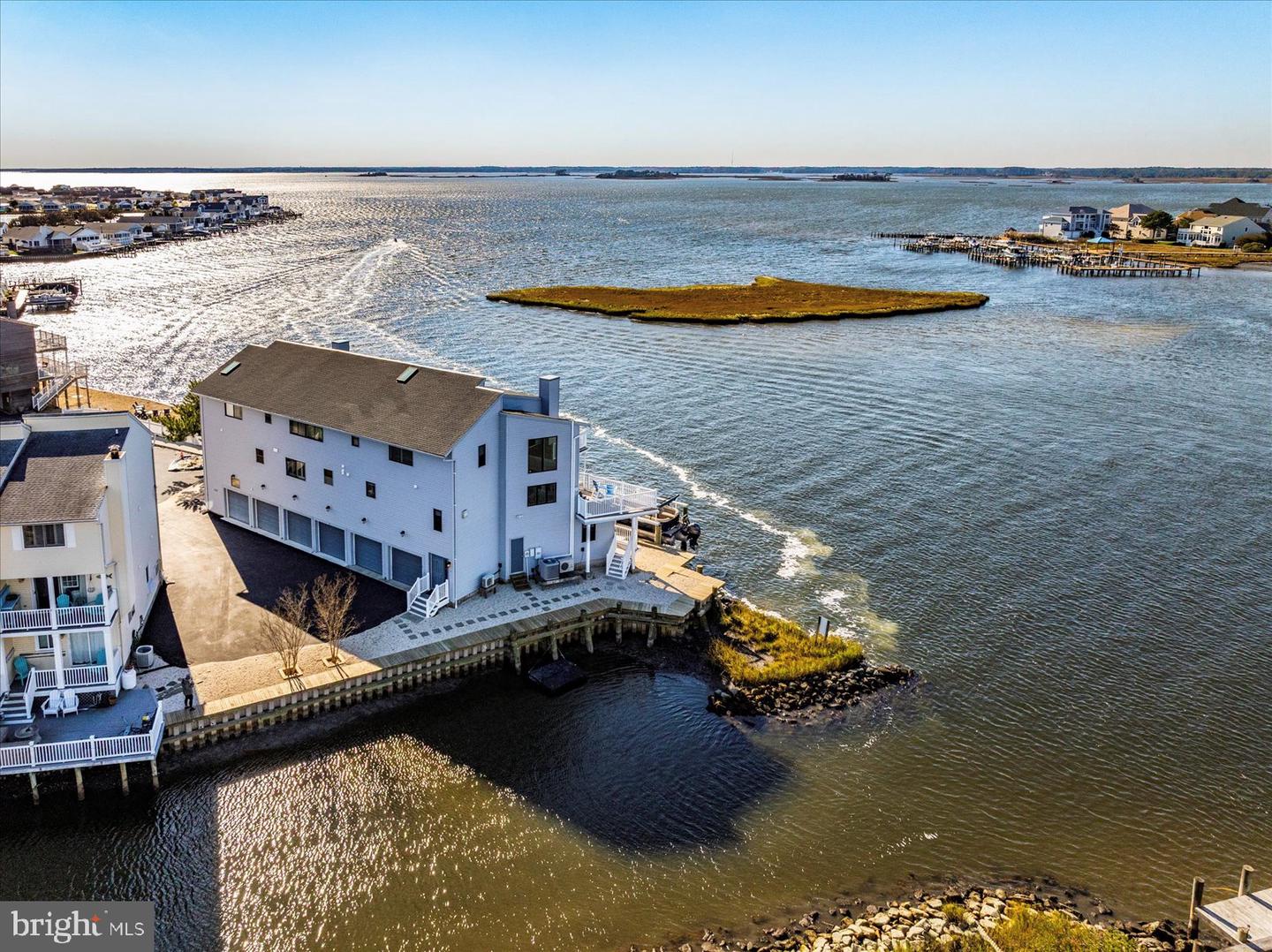 Ocean City, Maryland, 21842, United States, 3 Bedrooms Bedrooms, ,4 BathroomsBathrooms,Residential,For Sale,1986506