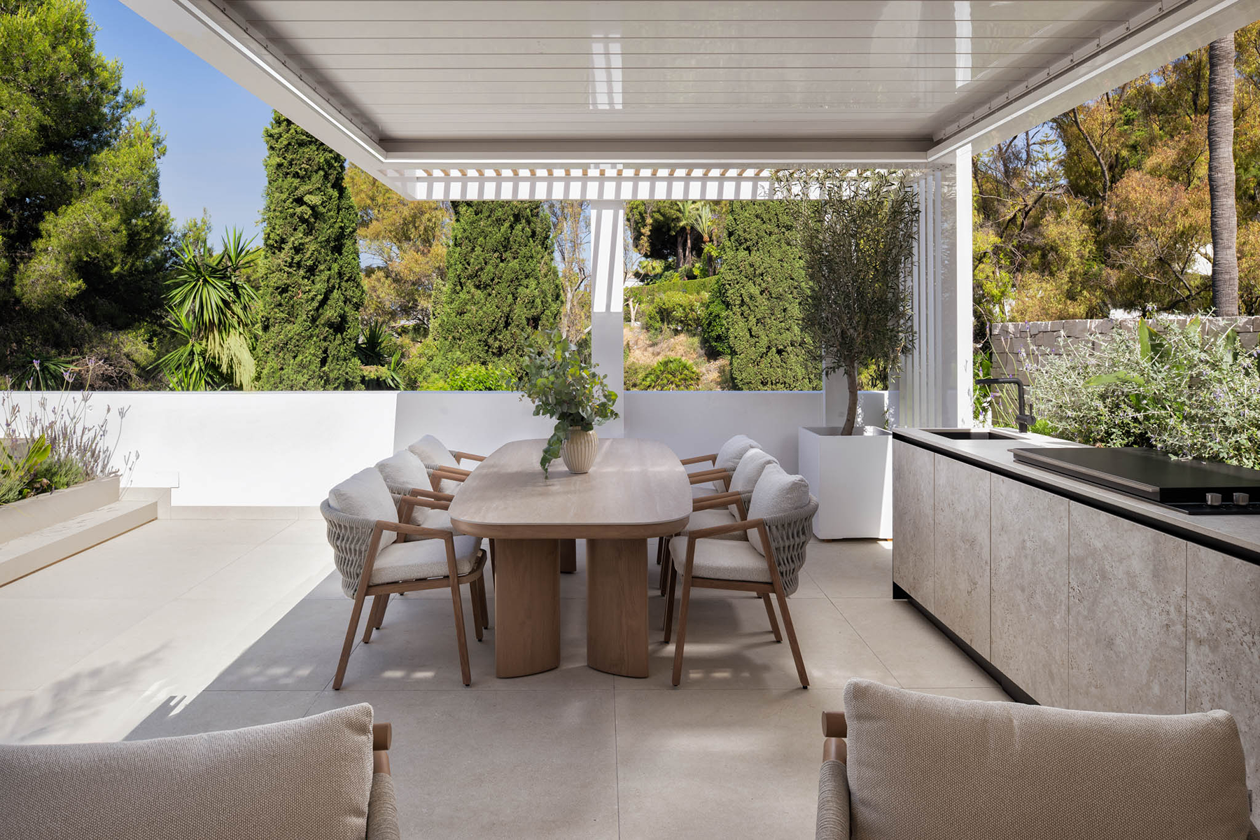  Renovated duplex penthouse with rooftop terrace on Marbella’s Golden Mile - 物件實景
