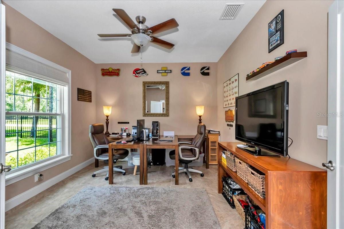 OCALA, Florida, 34476, United States, 3 Bedrooms Bedrooms, ,2 BathroomsBathrooms,Residential,For Sale,1901934