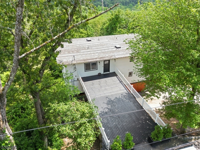 Kinnelon Boro, New Jersey, 07405, United States, 5 Bedrooms Bedrooms, ,4 BathroomsBathrooms,Residential,For Sale,1939062