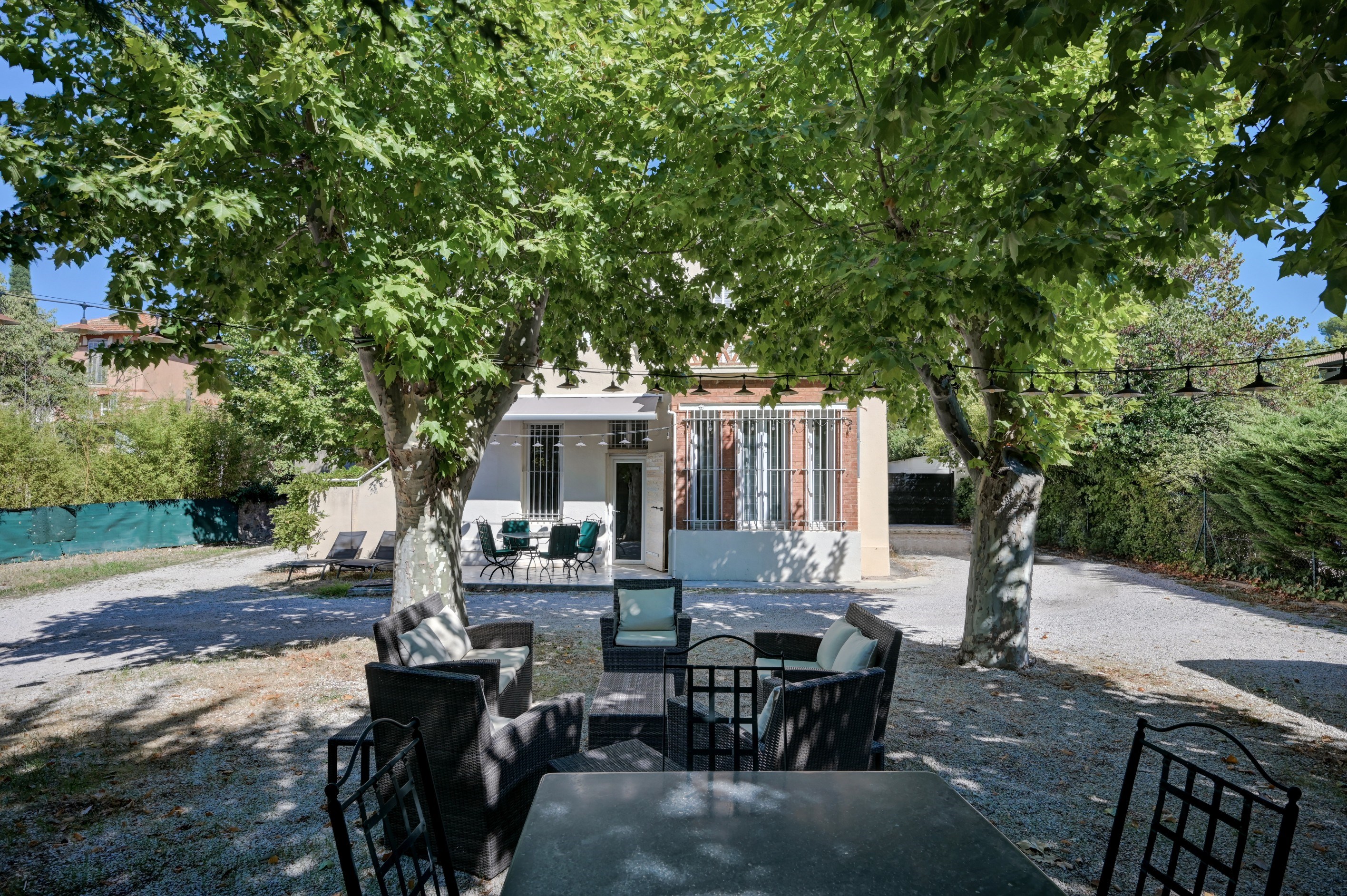  Townhouse with Outstanding Potential – Walking Distance from the Historic Centr… - 物件實景