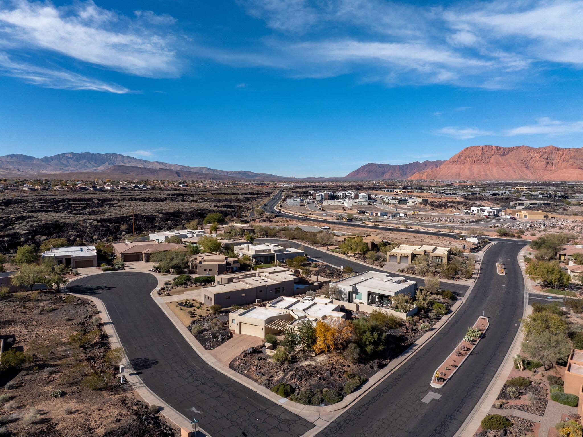 Santa Clara, Utah, 84765, United States, 4 Bedrooms Bedrooms, ,3 BathroomsBathrooms,Residential,For Sale,2005158