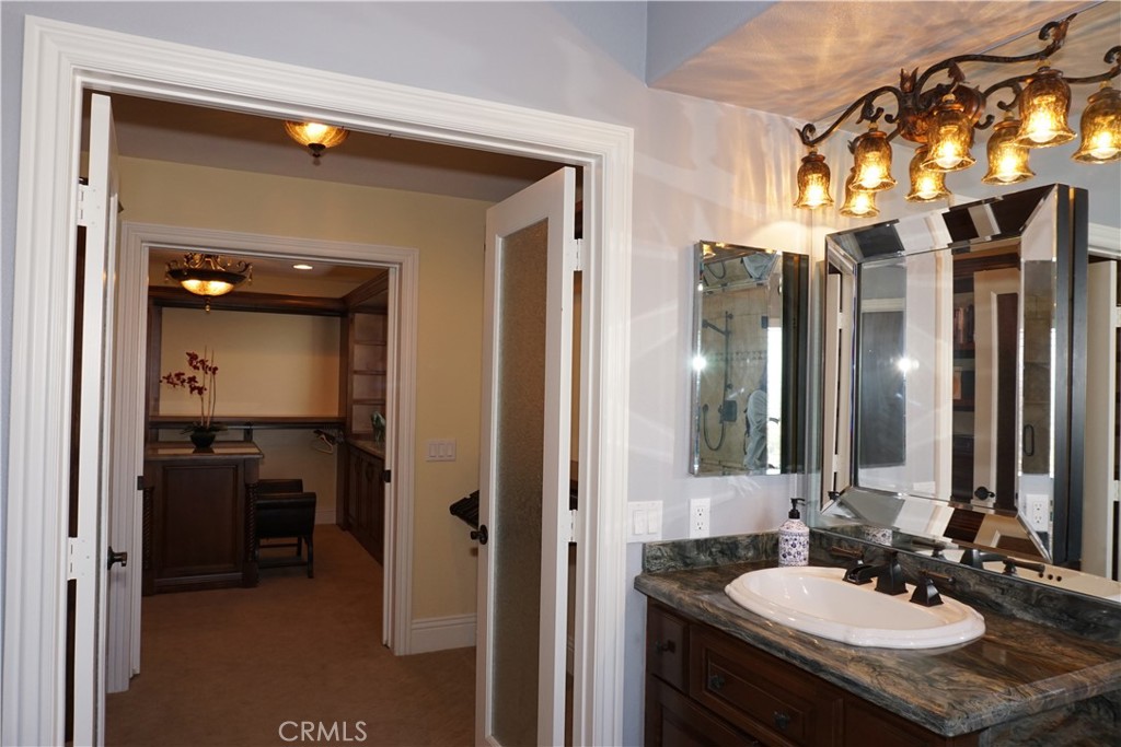 Lake Elsinore, California, 92532, United States, 4 Bedrooms Bedrooms, ,3 BathroomsBathrooms,Residential,For Sale,1988031