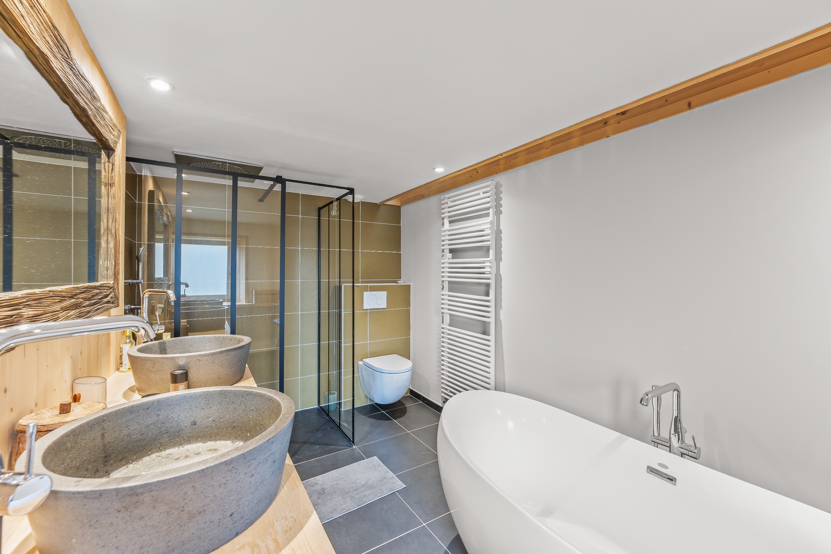  Amazing renovated farmhouse - 物件實景