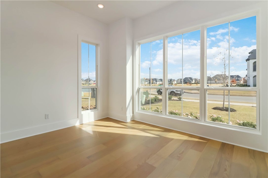 Bentonville, Arkansas, 72713, United States, 4 Bedrooms Bedrooms, ,3 BathroomsBathrooms,Residential,For Sale,1989586