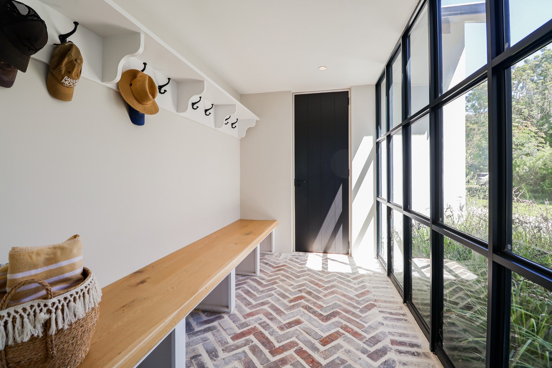  Modern home - Twin Rivers Estate - 物件實景