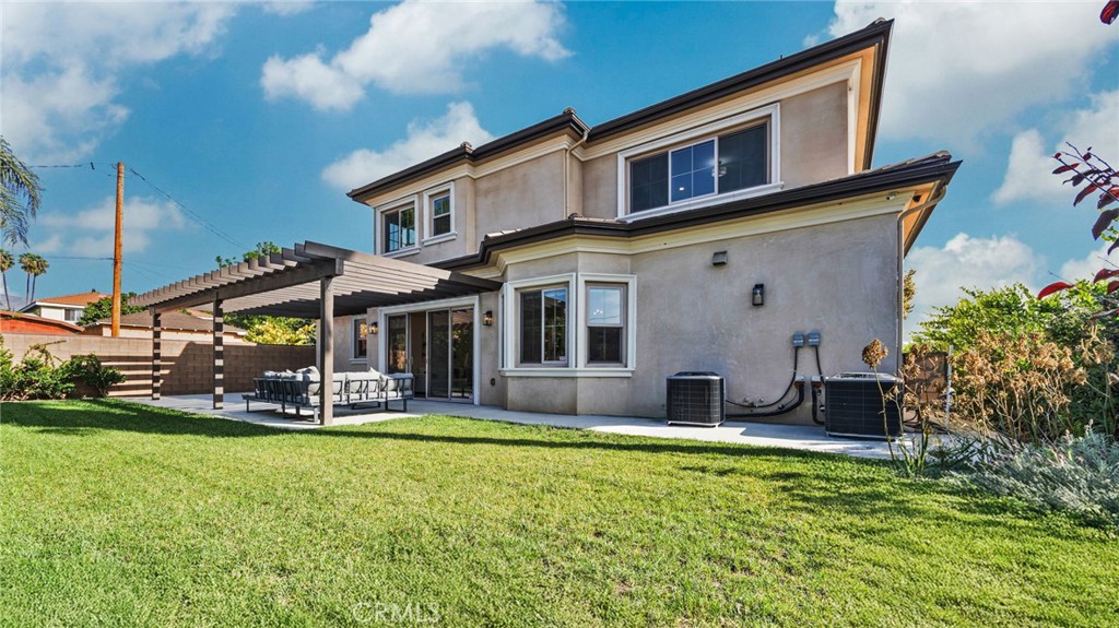 Temple City, California, 91780, United States, 5 Bedrooms Bedrooms, ,6 BathroomsBathrooms,Residential,For Sale,1989689