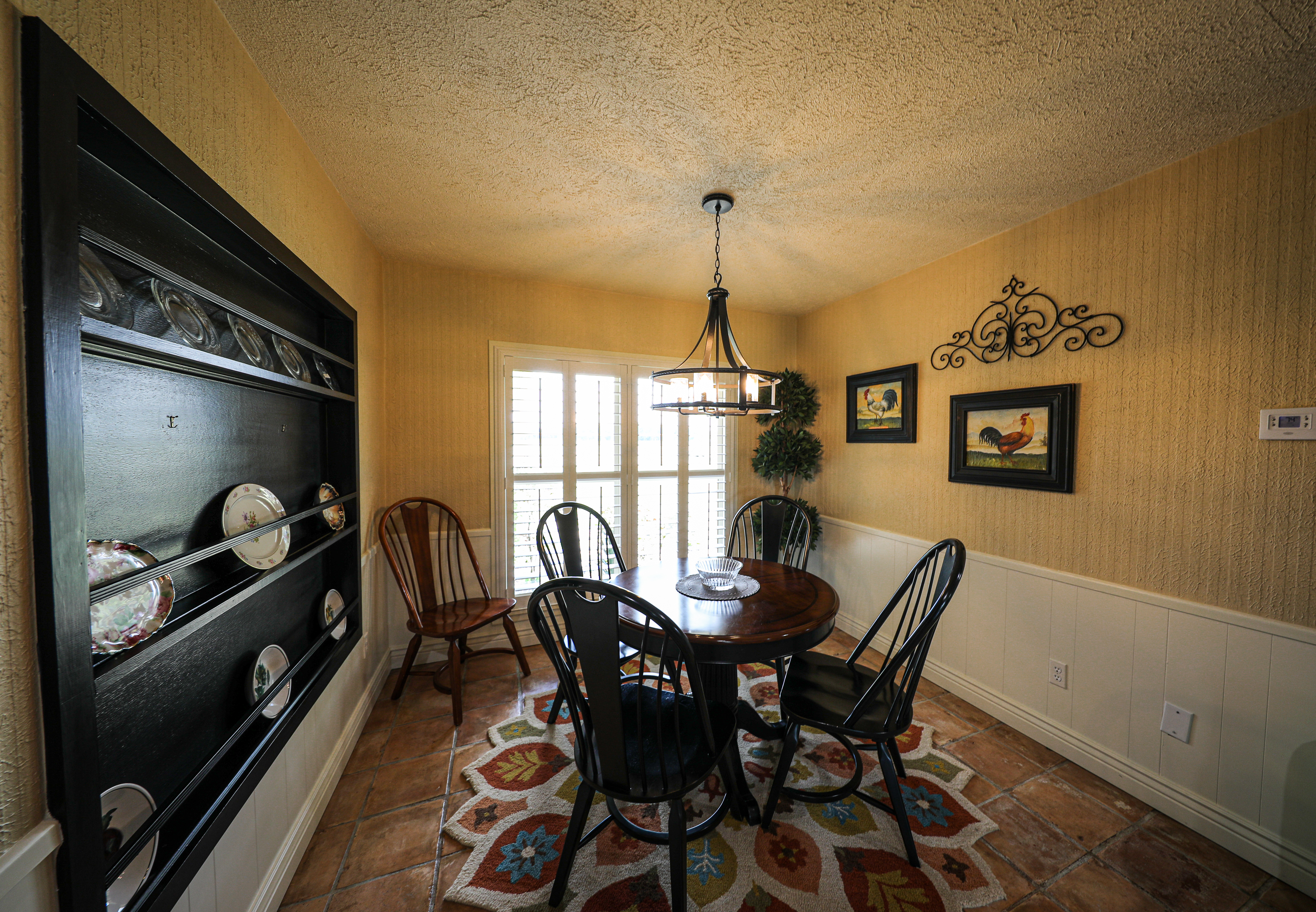 Pittsburg, Texas, 75686, United States, 4 Bedrooms Bedrooms, ,3 BathroomsBathrooms,Residential,For Sale,1871323