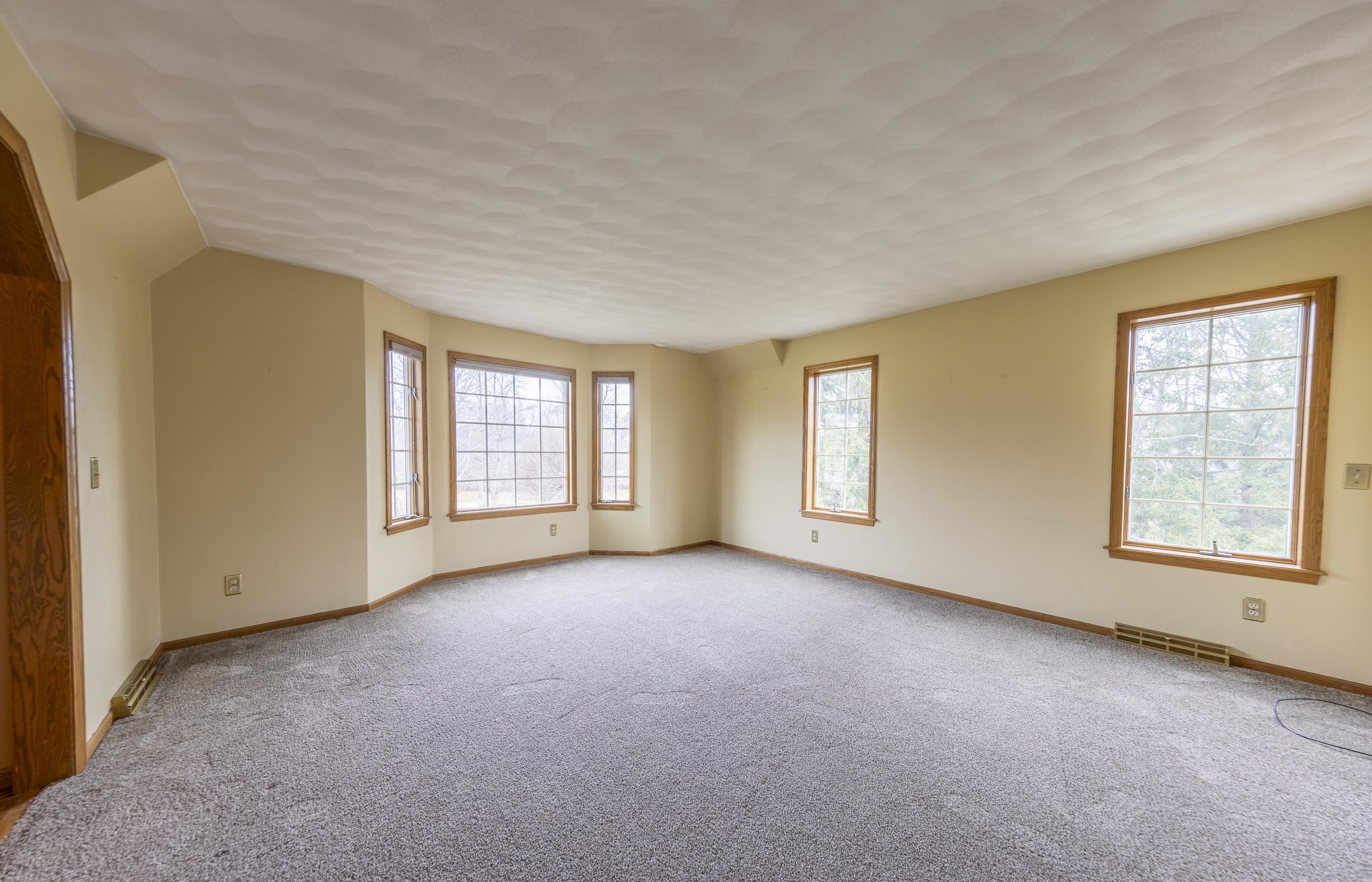 Janesville, Wisconsin, 53545, United States, 3 Bedrooms Bedrooms, ,3 BathroomsBathrooms,Residential,For Sale,1998012