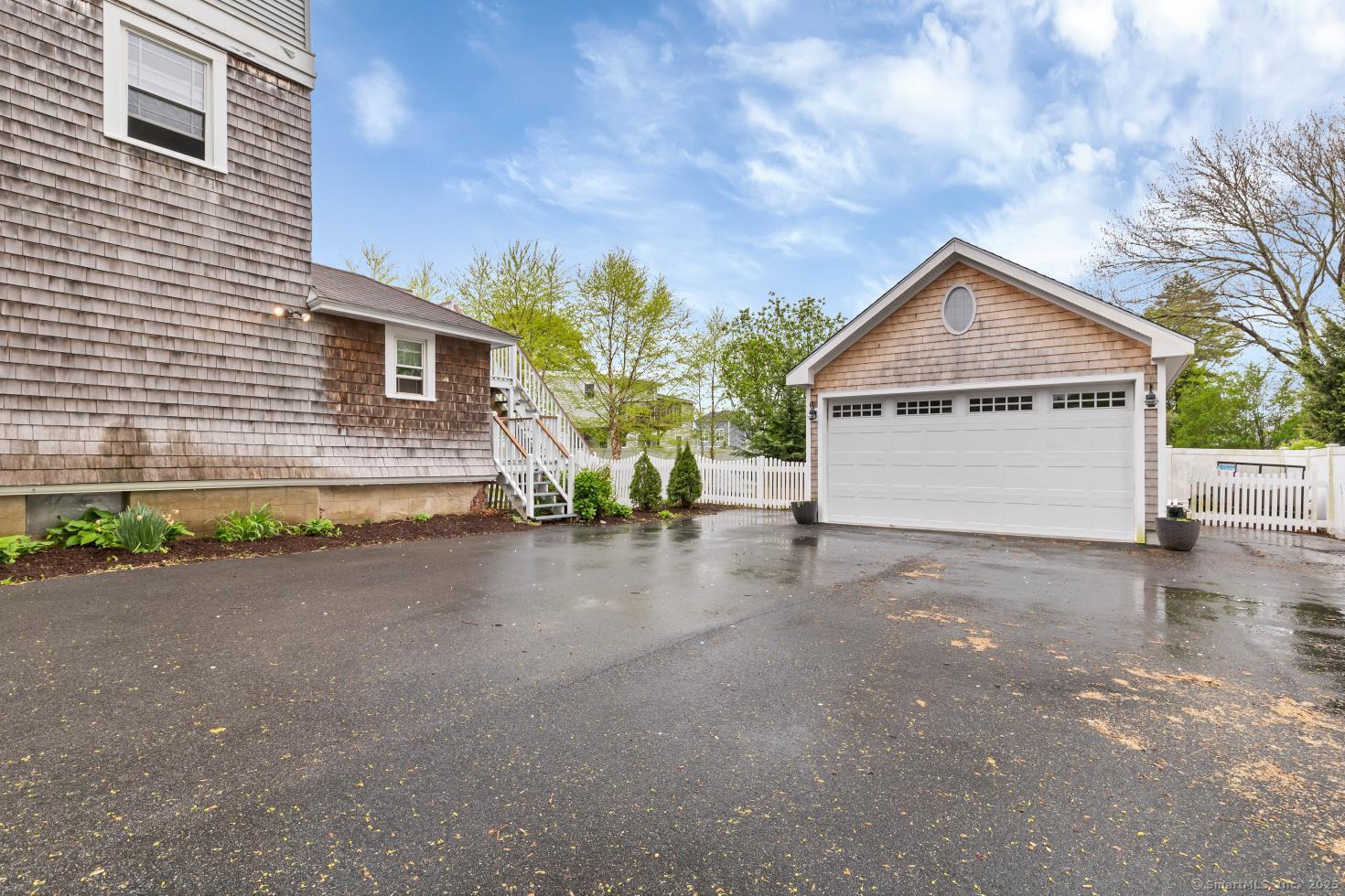 Old Saybrook, Connecticut, 06475, United States, 5 Bedrooms Bedrooms, ,3 BathroomsBathrooms,Residential,For Sale,1806241