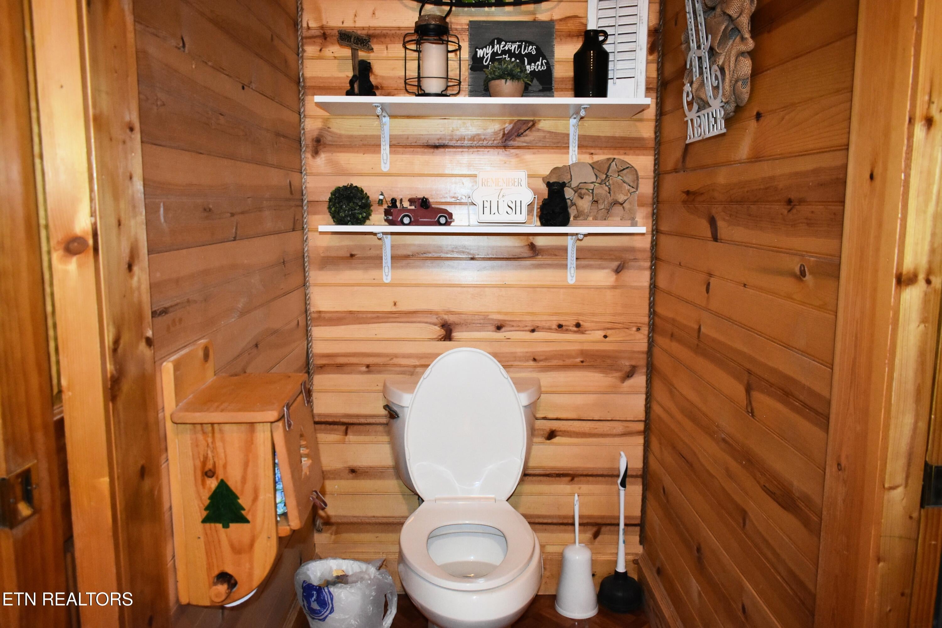 New Tazewell, Tennessee, 37825, United States, 3 Bedrooms Bedrooms, ,3 BathroomsBathrooms,Residential,For Sale,1961424