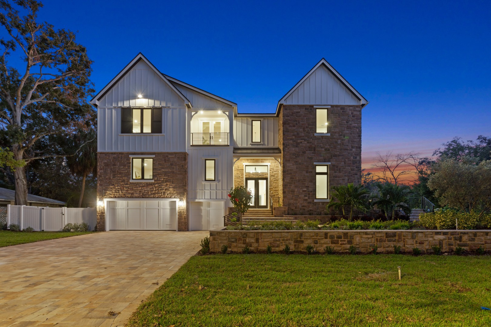 Tampa, Florida, 33629, United States, 5 Bedrooms Bedrooms, ,7 BathroomsBathrooms,Residential,For Sale,1993853