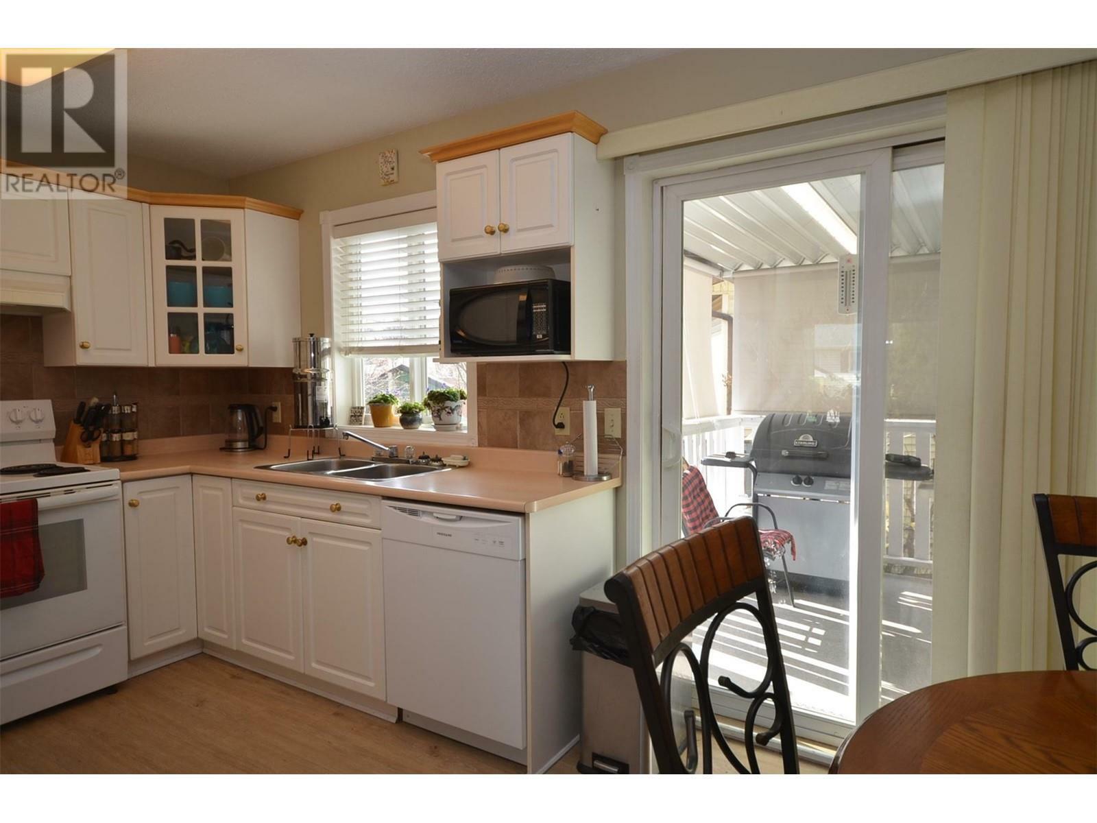 VERNON, British Columbia, V1T 8N5, CA, 3 Bedrooms Bedrooms, ,2 BathroomsBathrooms,Residential,For Sale,1838513
