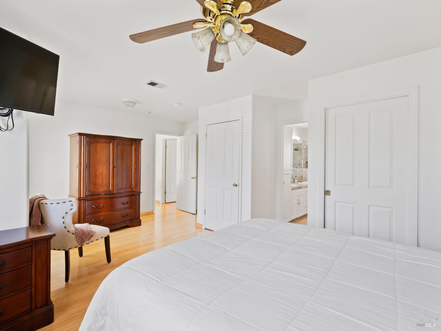 Napa, California, 94558, United States, 4 Bedrooms Bedrooms, ,3 BathroomsBathrooms,Residential,For Sale,1827773