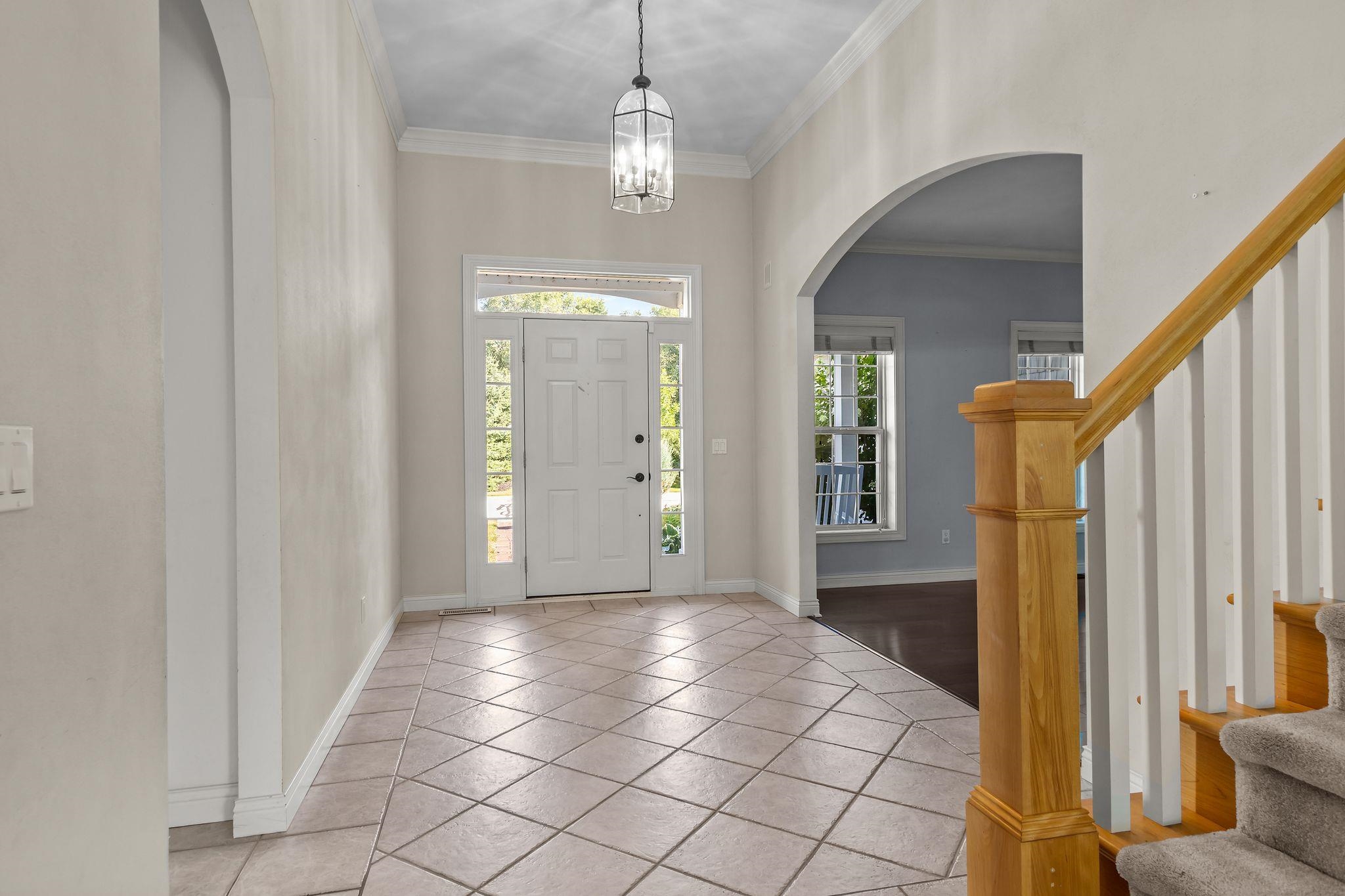 NEENAH, Wisconsin, 54956, United States, 4 Bedrooms Bedrooms, ,4 BathroomsBathrooms,Residential,For Sale,1955274