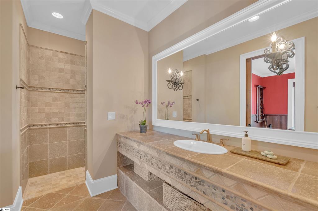 Marietta, South Carolina, 29661, United States, 4 Bedrooms Bedrooms, ,7 BathroomsBathrooms,Residential,For Sale,1940358