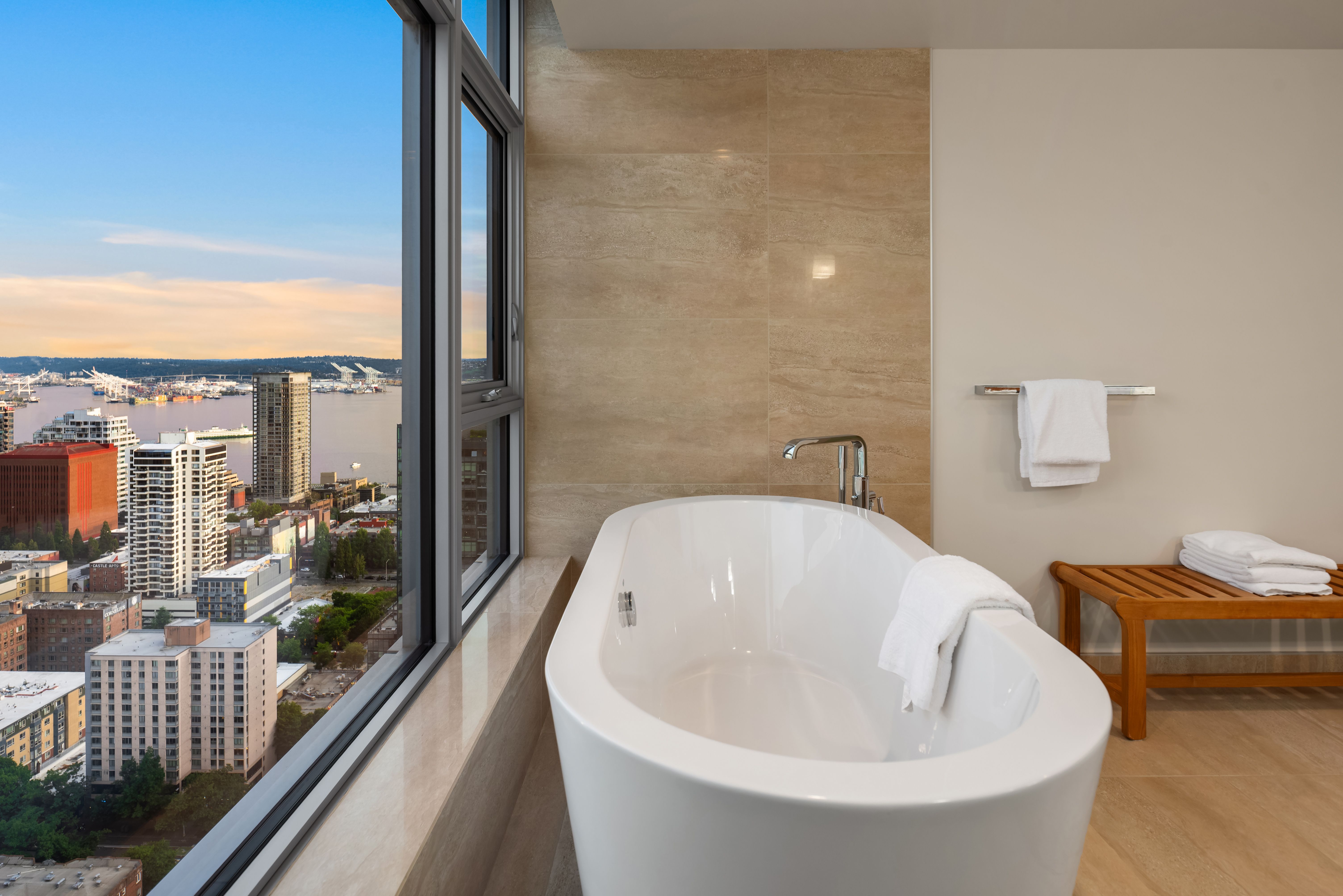  583 Battery St Unit #3704N, Seattle, WA 98121 - 物件實景