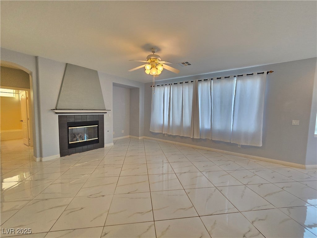 Las Vegas, Nevada, 89149, United States, 4 Bedrooms Bedrooms, ,3 BathroomsBathrooms,Residential,For Sale,1977404