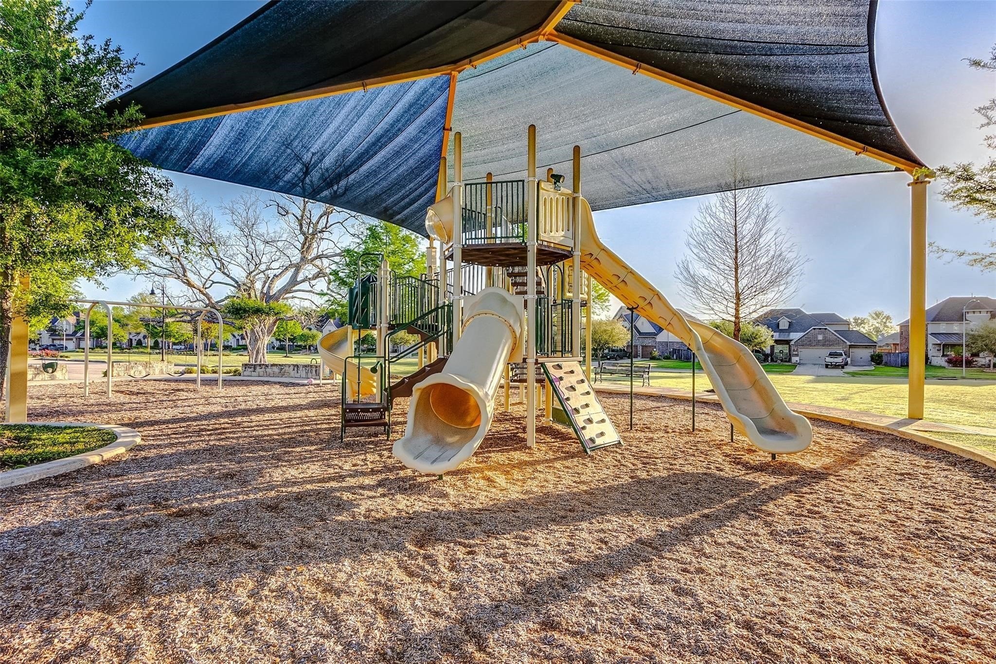 Fulshear, Texas, 77441, United States, 4 Bedrooms Bedrooms, ,4 BathroomsBathrooms,Residential,For Sale,1928205