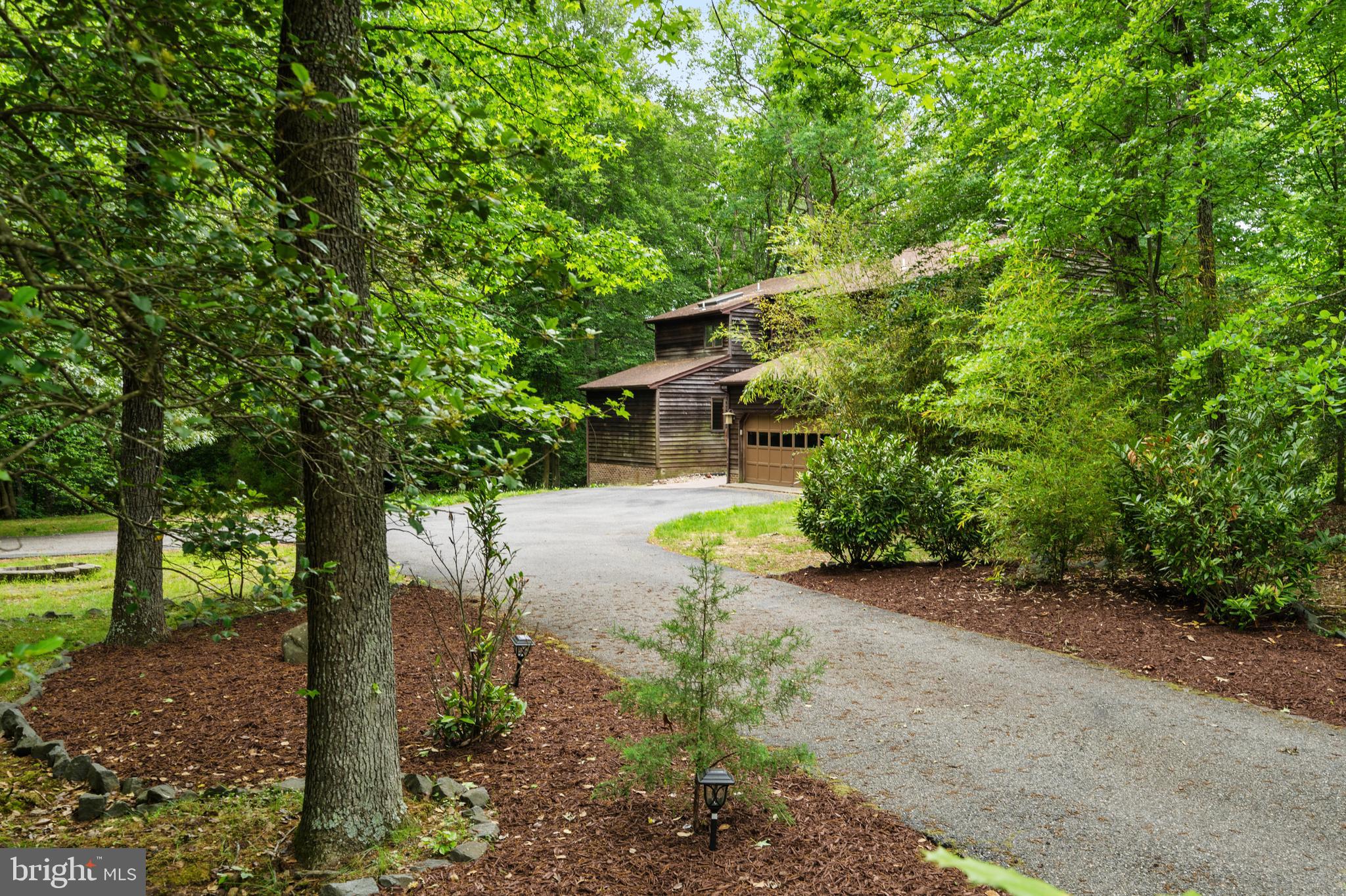 La Plata, Maryland, 20646, United States, 5 Bedrooms Bedrooms, ,4 BathroomsBathrooms,Residential,For Sale,1994243