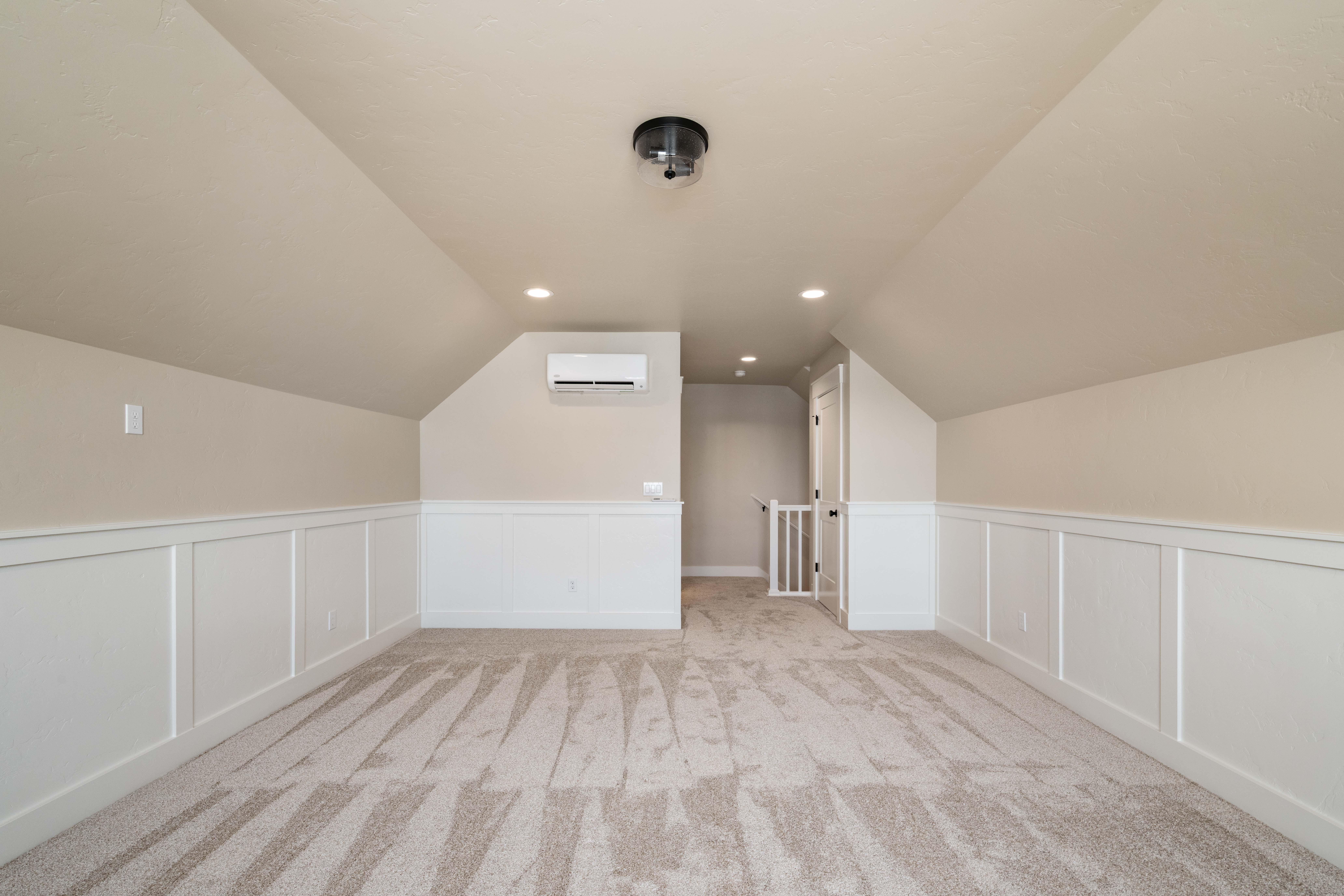  Brand new rambler with bonus room/ South Richland - 物件實景