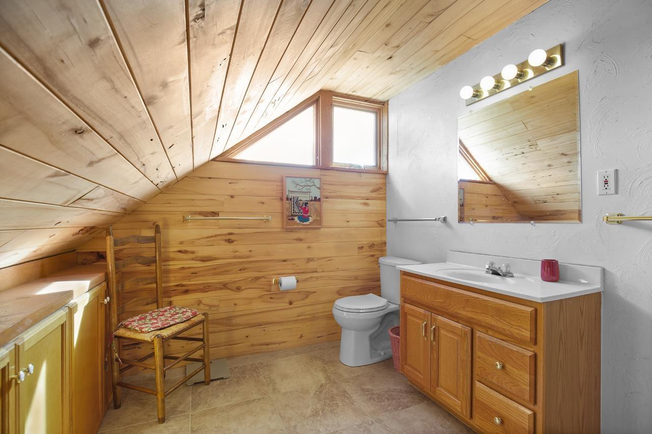 Taos, New Mexico, 87571, United States, 5 Bedrooms Bedrooms, ,5 BathroomsBathrooms,Residential,For Sale,1850359