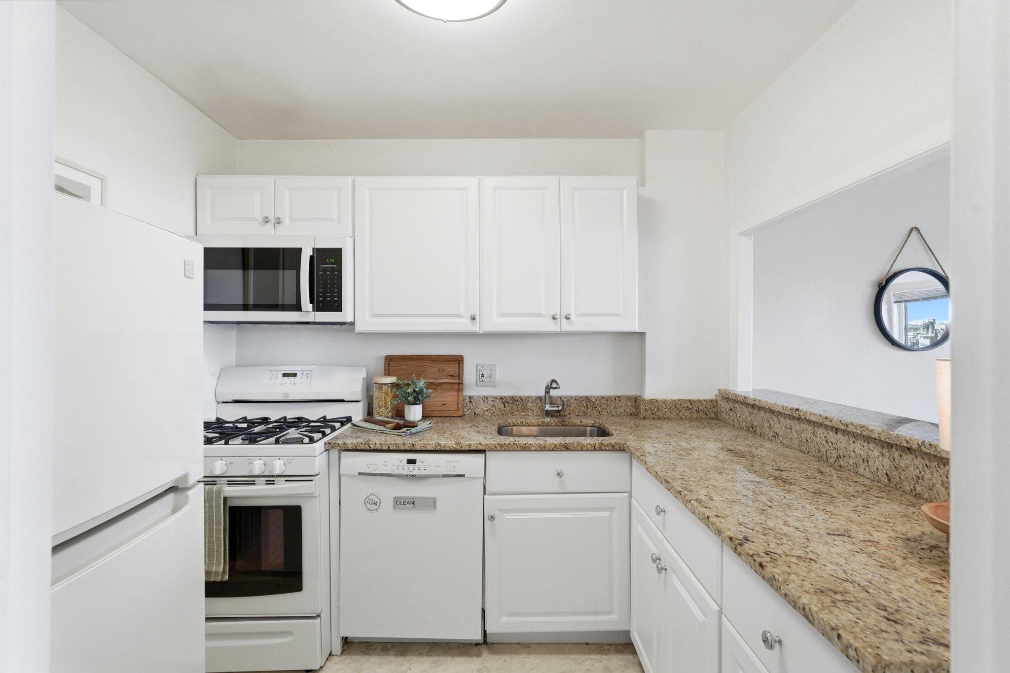  1330 New Hampshire Avenue NW, Washington, DC, 20036 - 物件實景