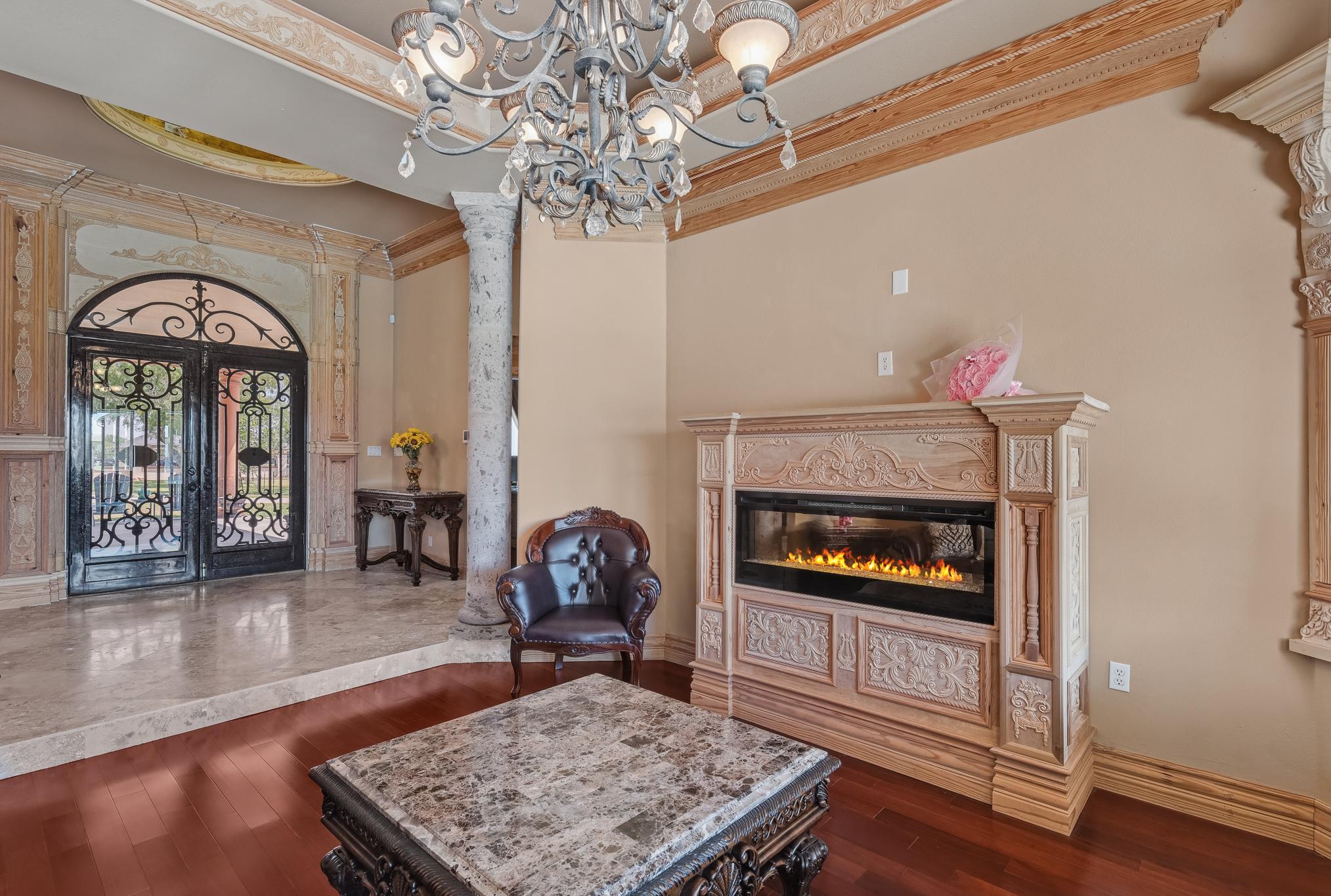 Kingsville, Texas, 78363, United States, 5 Bedrooms Bedrooms, ,6 BathroomsBathrooms,Residential,For Sale,1925551