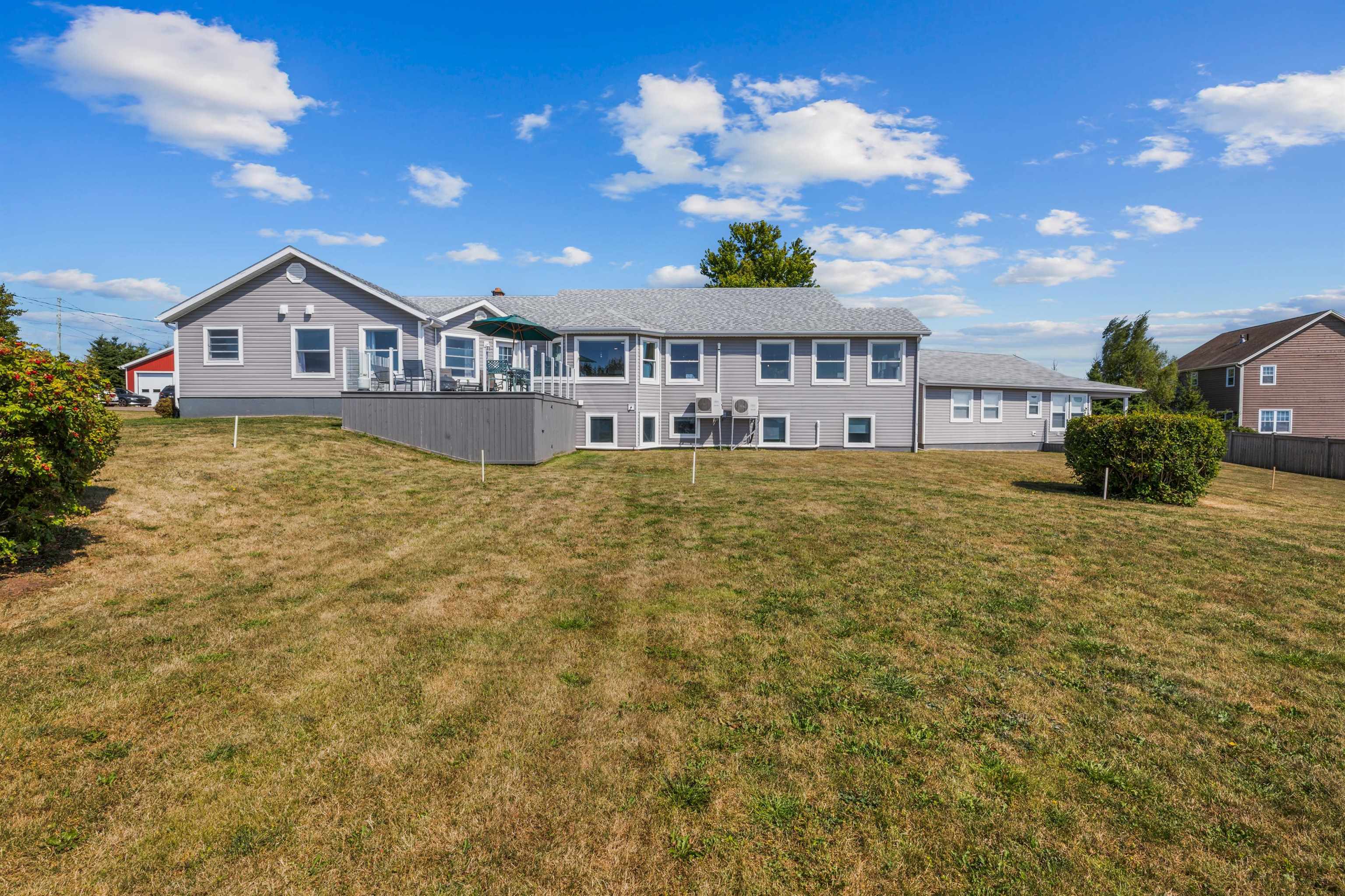 STRATFORD, Prince Edward Island, C1B 0J7, CA, 7 Bedrooms Bedrooms, ,4 BathroomsBathrooms,Residential,For Sale,1949695