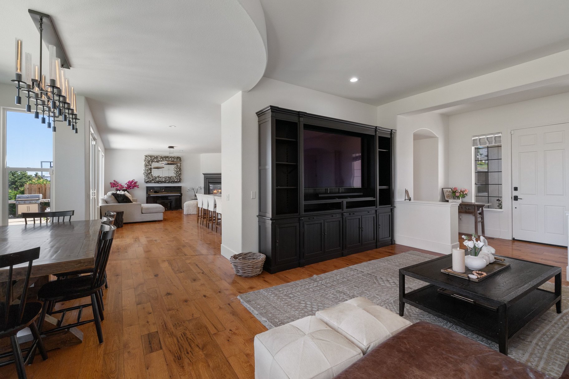  Gorgeous, Fully Updated Arrowcreek Home with Stunning Views - 物件實景