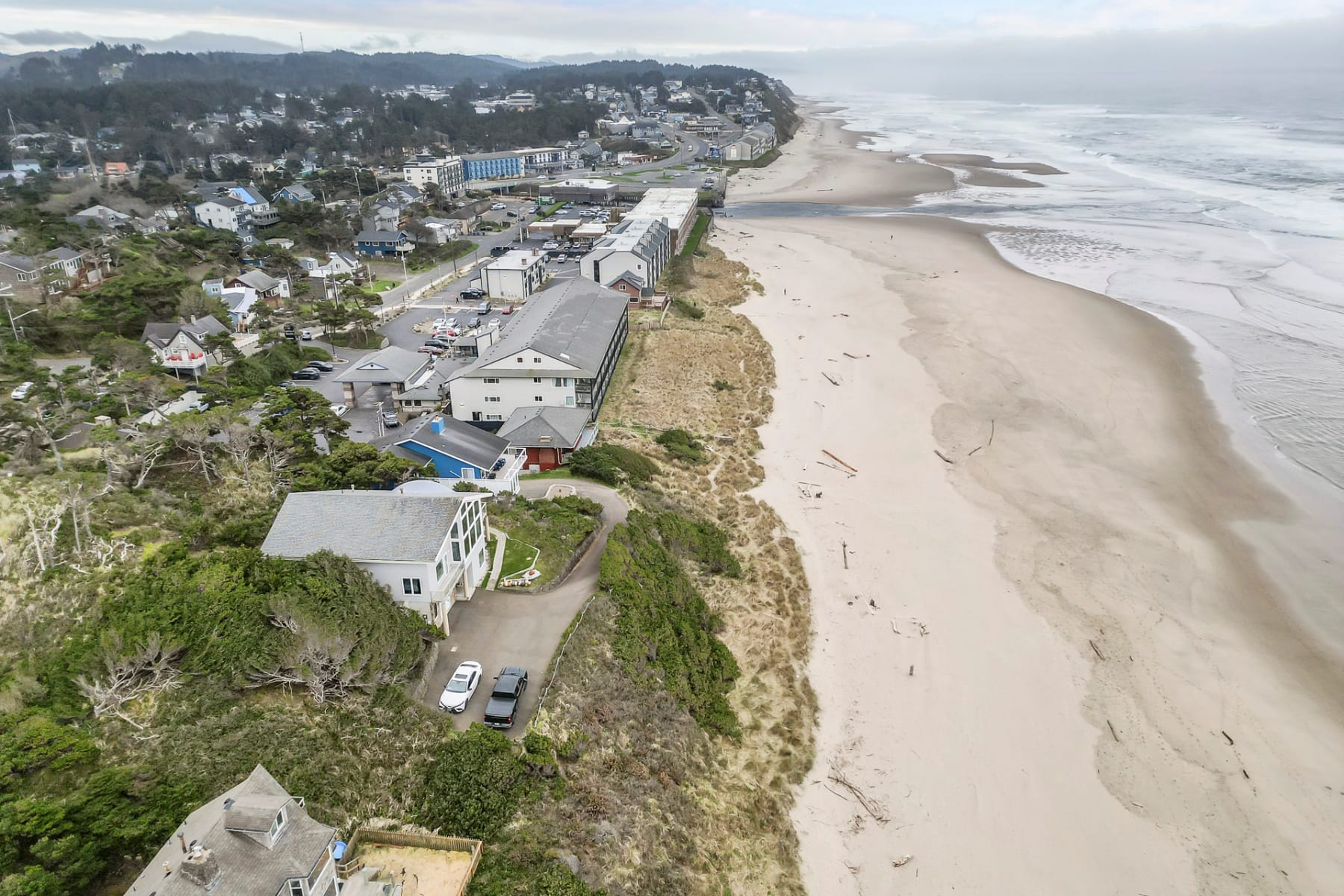  1068 NW 6TH CT Lincoln City, OR 97367 - 物件實景