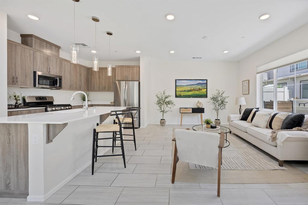 Fallbrook, California, 92028, United States, 4 Bedrooms Bedrooms, ,3 BathroomsBathrooms,Residential,For Sale,1983732