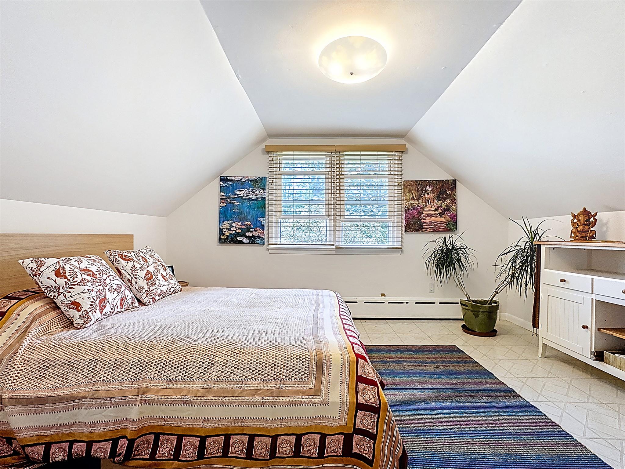 Fallsburg, New York, 12779, United States, 4 Bedrooms Bedrooms, ,2 BathroomsBathrooms,Residential,For Sale,1908547