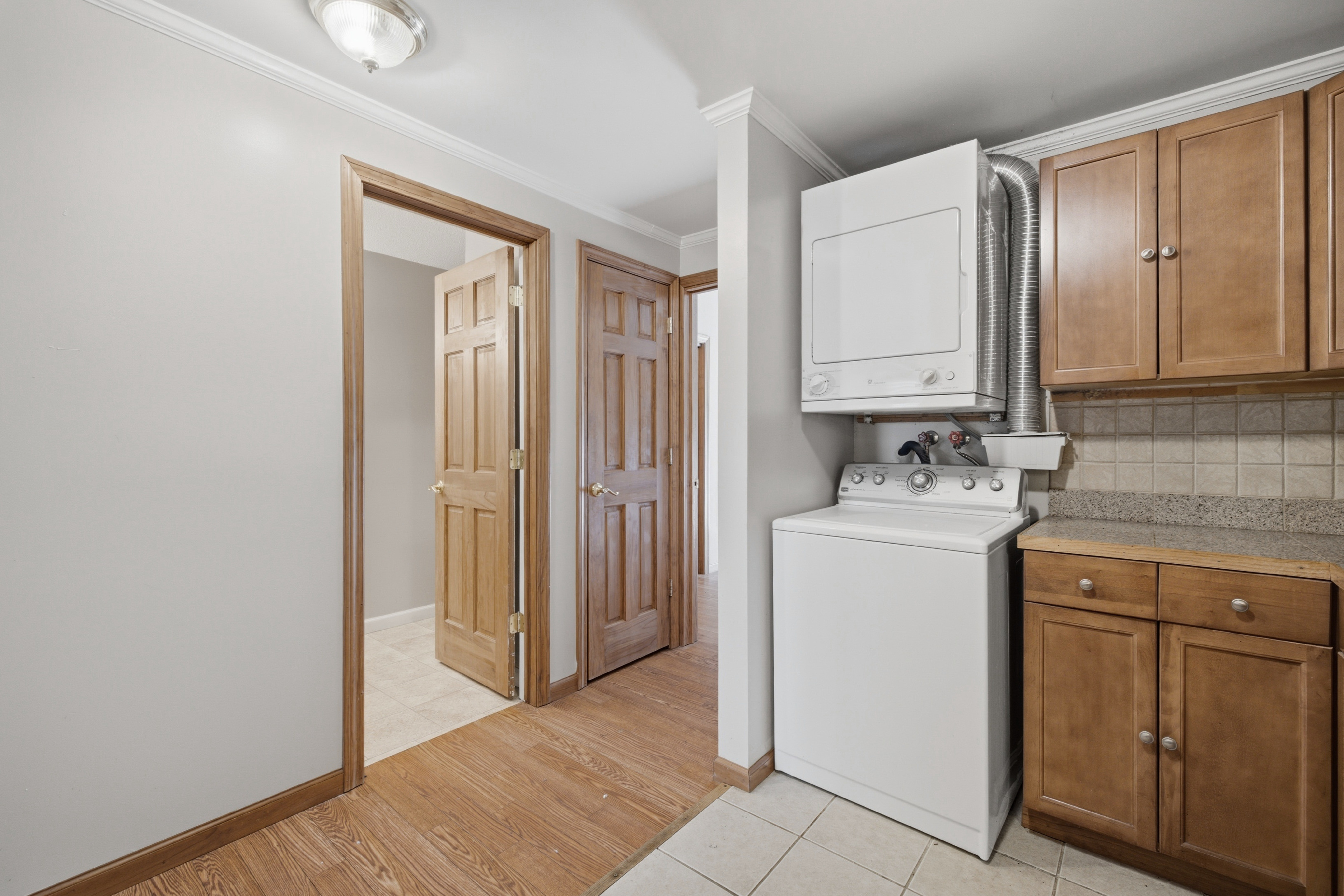  Your move-in ready Woodgate townhouse awaits - 物件實景