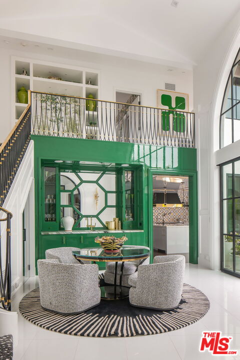 Pacific Palisades, California, 90272, United States, 4 Bedrooms Bedrooms, ,6 BathroomsBathrooms,Residential,For Sale,1796963