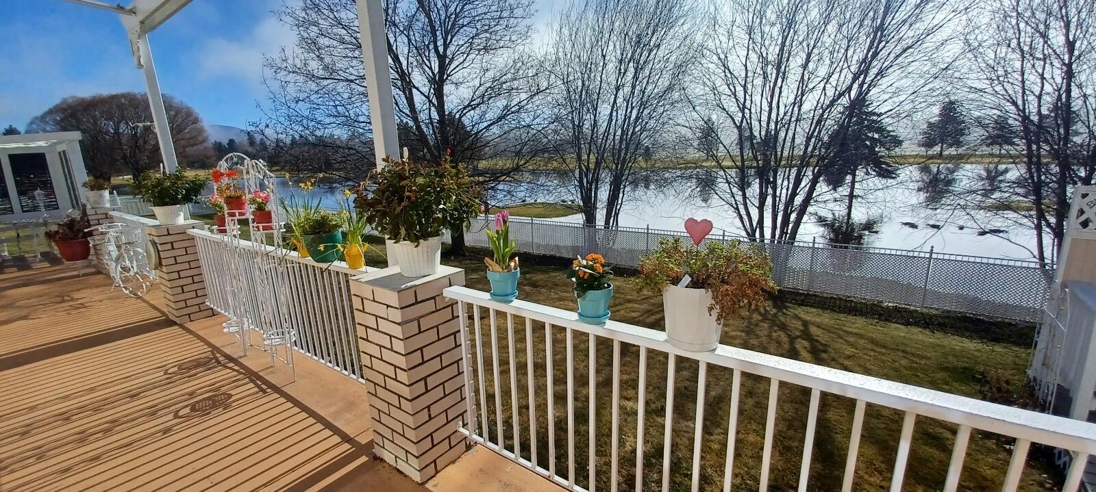 Klamath Falls, Oregon, 97601, United States, 3 Bedrooms Bedrooms, ,3 BathroomsBathrooms,Residential,For Sale,1779342