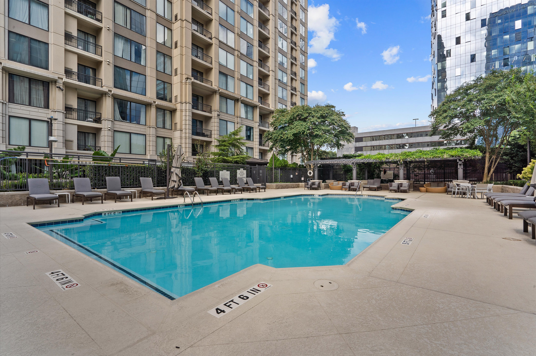 Luxury One Bedroom Condo in the heart of Buckhead - 物件實景