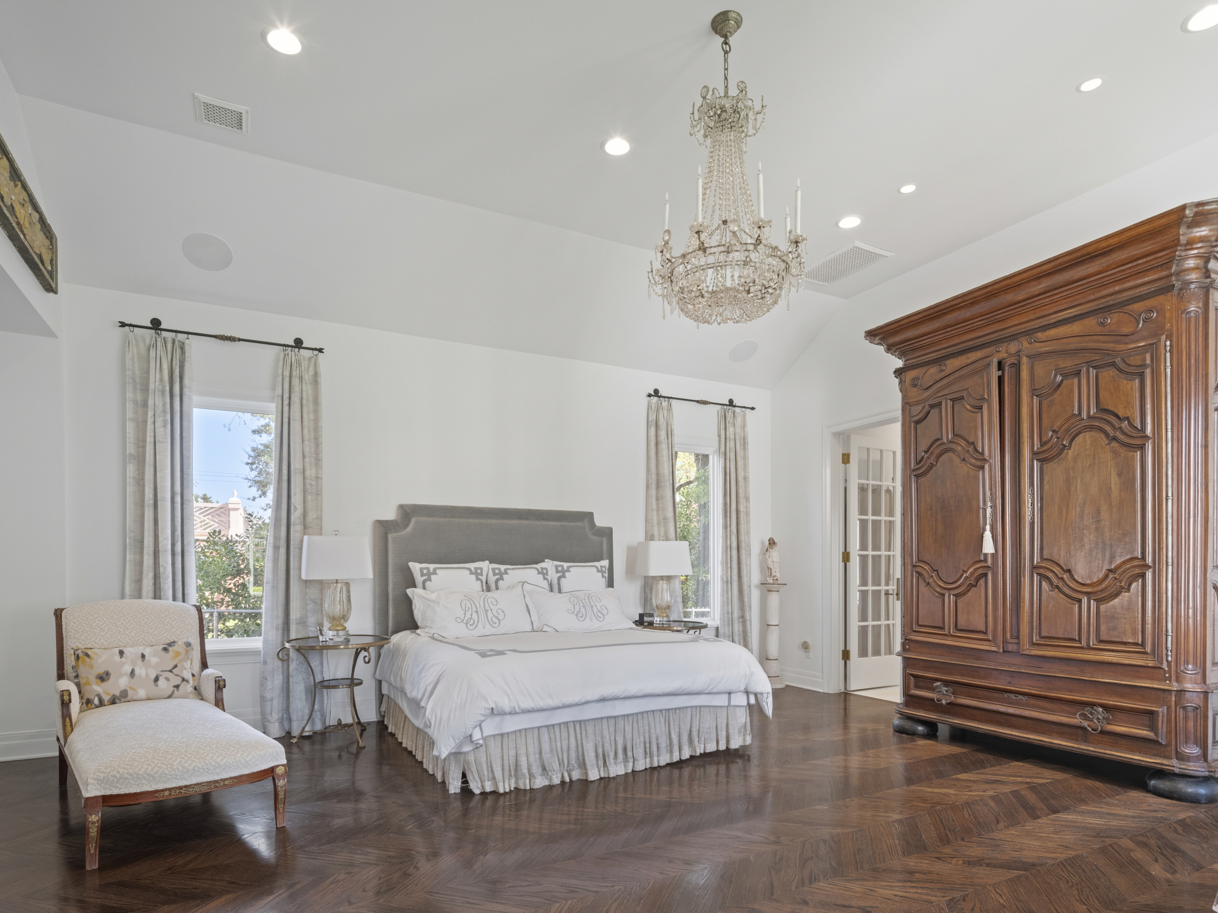  6803 Avondale Drive, Nichols Hills, OK 73116 - 物件實景