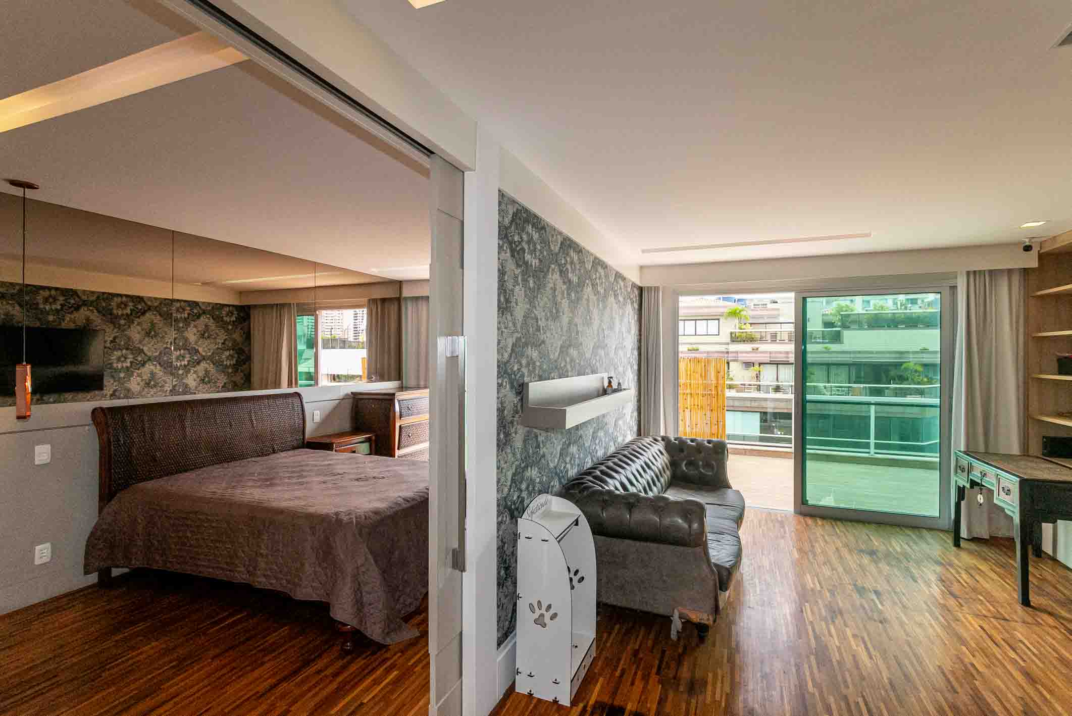  Renovated penthouse with four bedrooms near the beach - 物件實景