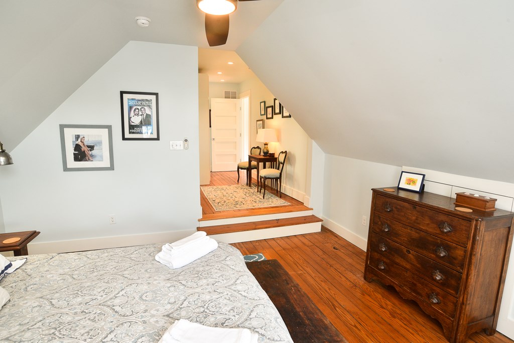 Cape Charles, Virginia, 23310, United States, 3 Bedrooms Bedrooms, ,4 BathroomsBathrooms,Residential,For Sale,1826996