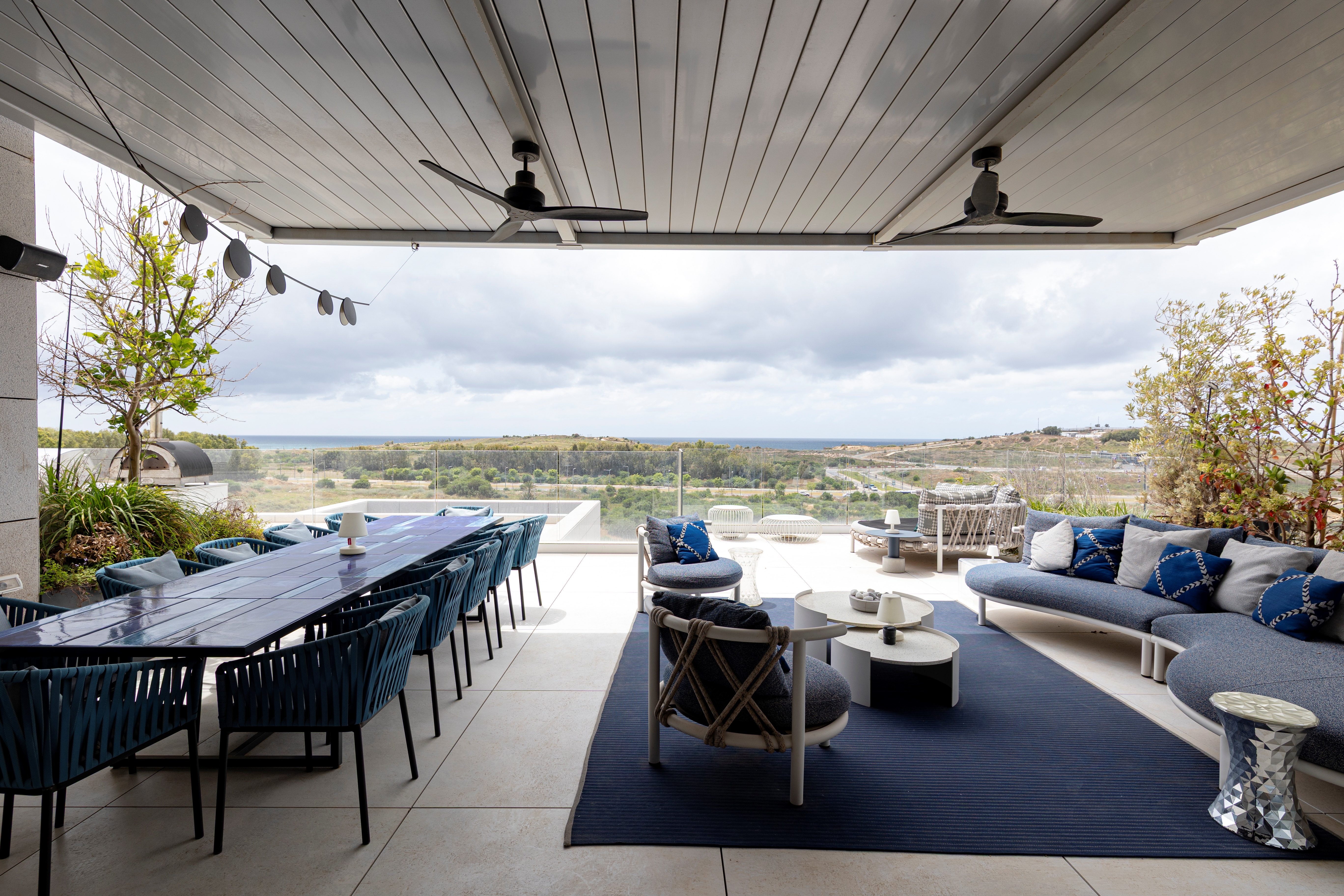  Above the Coastline: Resort-Style Penthouse in Northern Tel Aviv - 物件實景