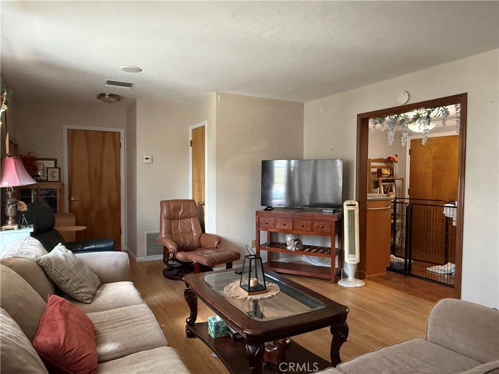 Calimesa, California, 92320, United States, 3 Bedrooms Bedrooms, ,4 BathroomsBathrooms,Residential,For Sale,2048390