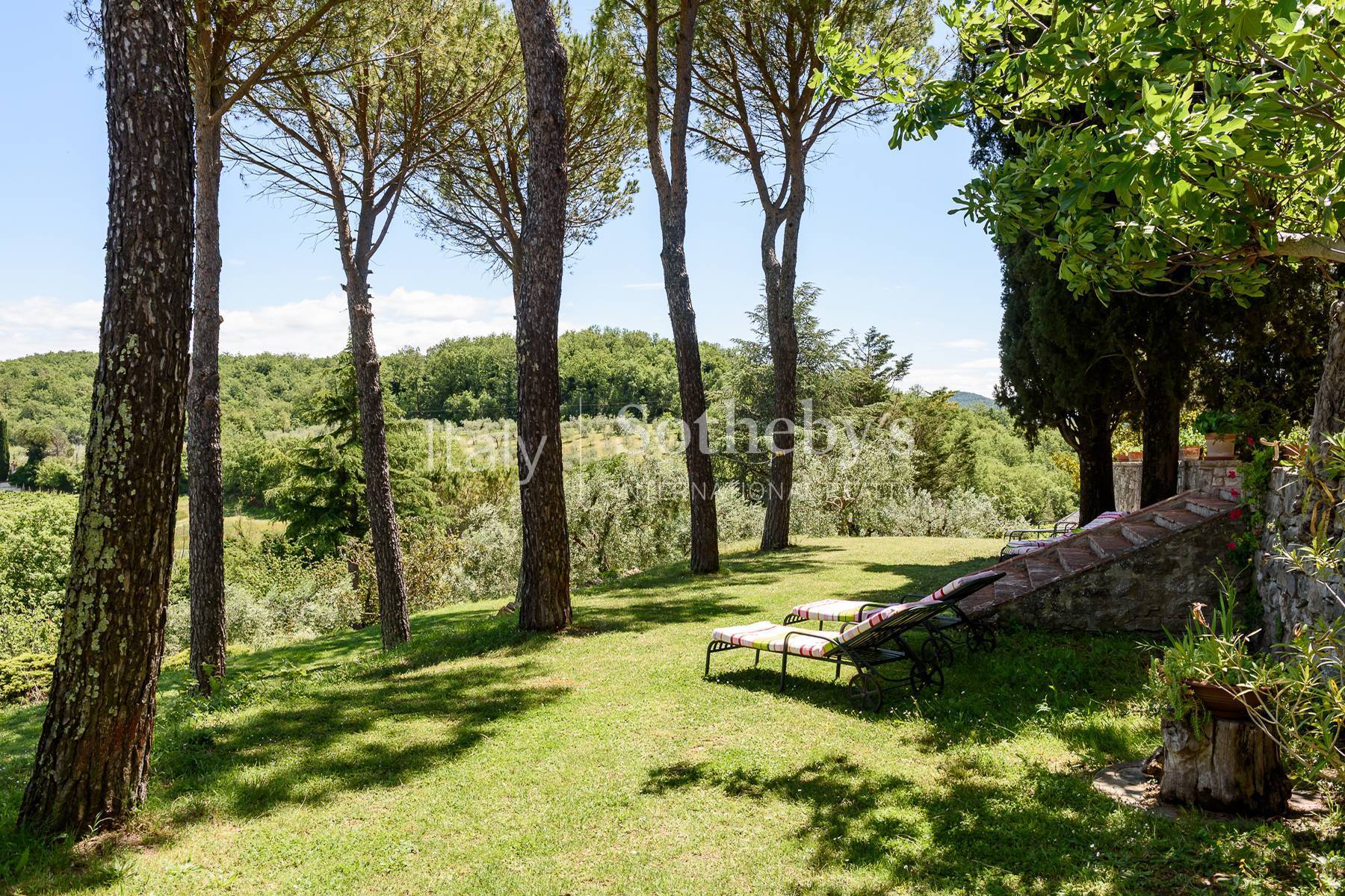  13th-Century Watchtower with Breathtaking Views over Todi - 物件實景
