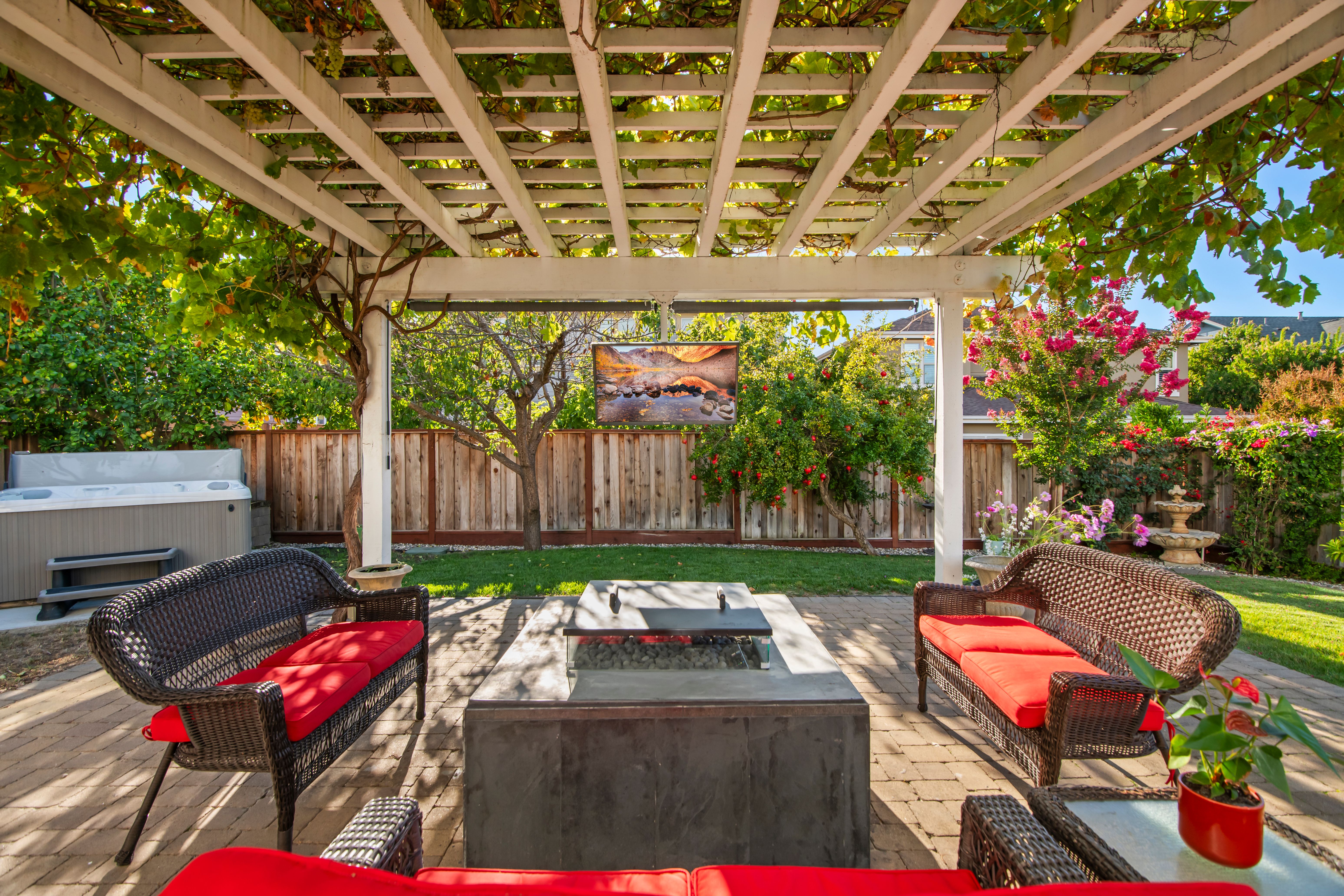  Spacious, Turnkey Living in the Heart of West Petaluma - 物件實景