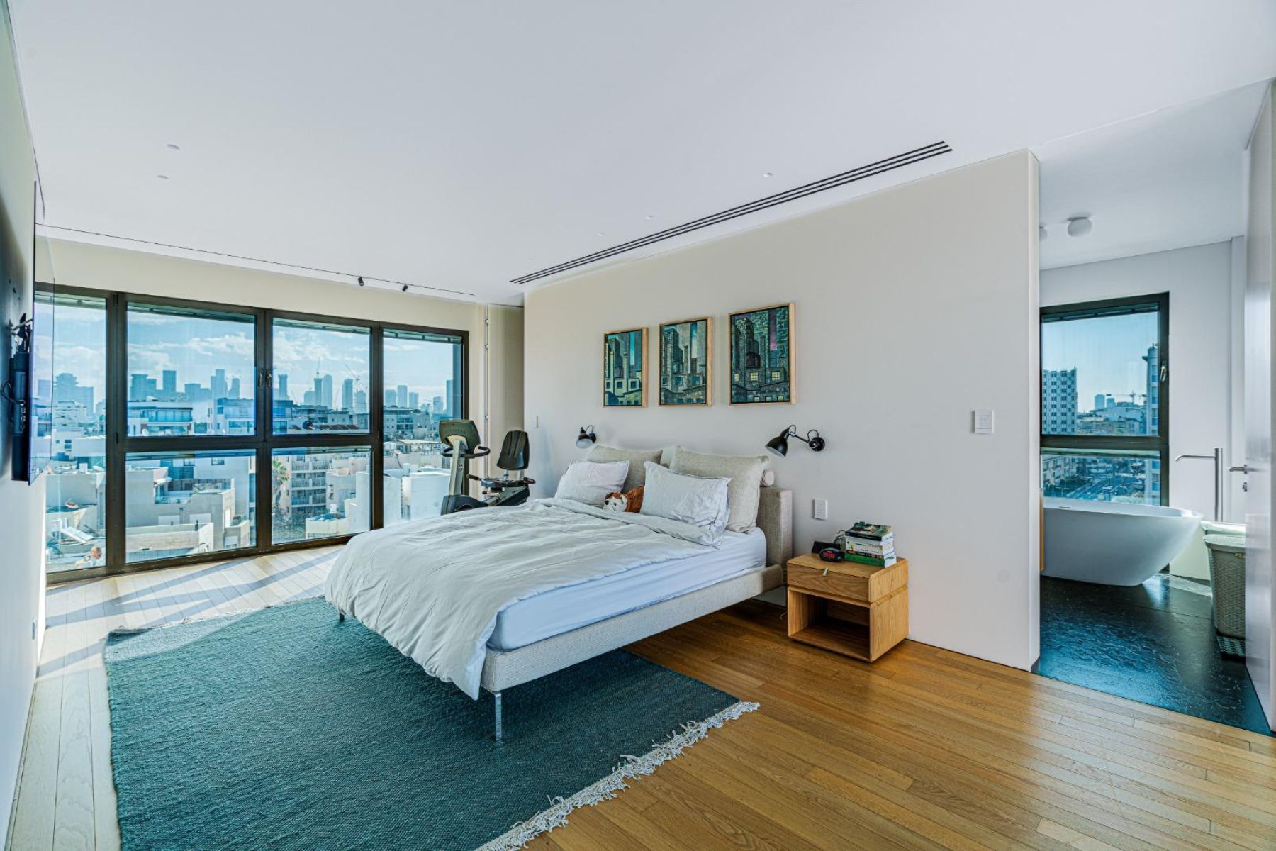  Sea View Designer Mini Penthouse by Metzizim Beach - 物件實景