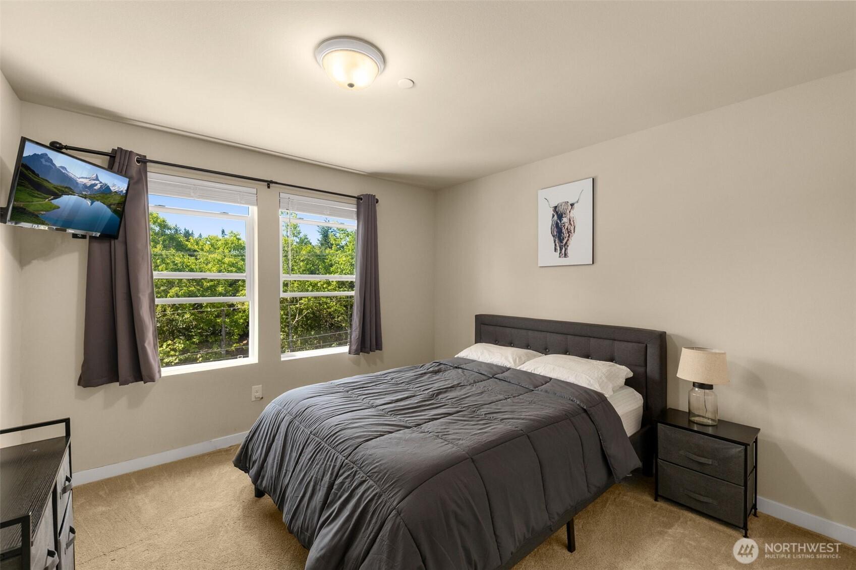LYNNWOOD, Washington, 98087, United States, 3 Bedrooms Bedrooms, ,2 BathroomsBathrooms,Residential,For Sale,1940365