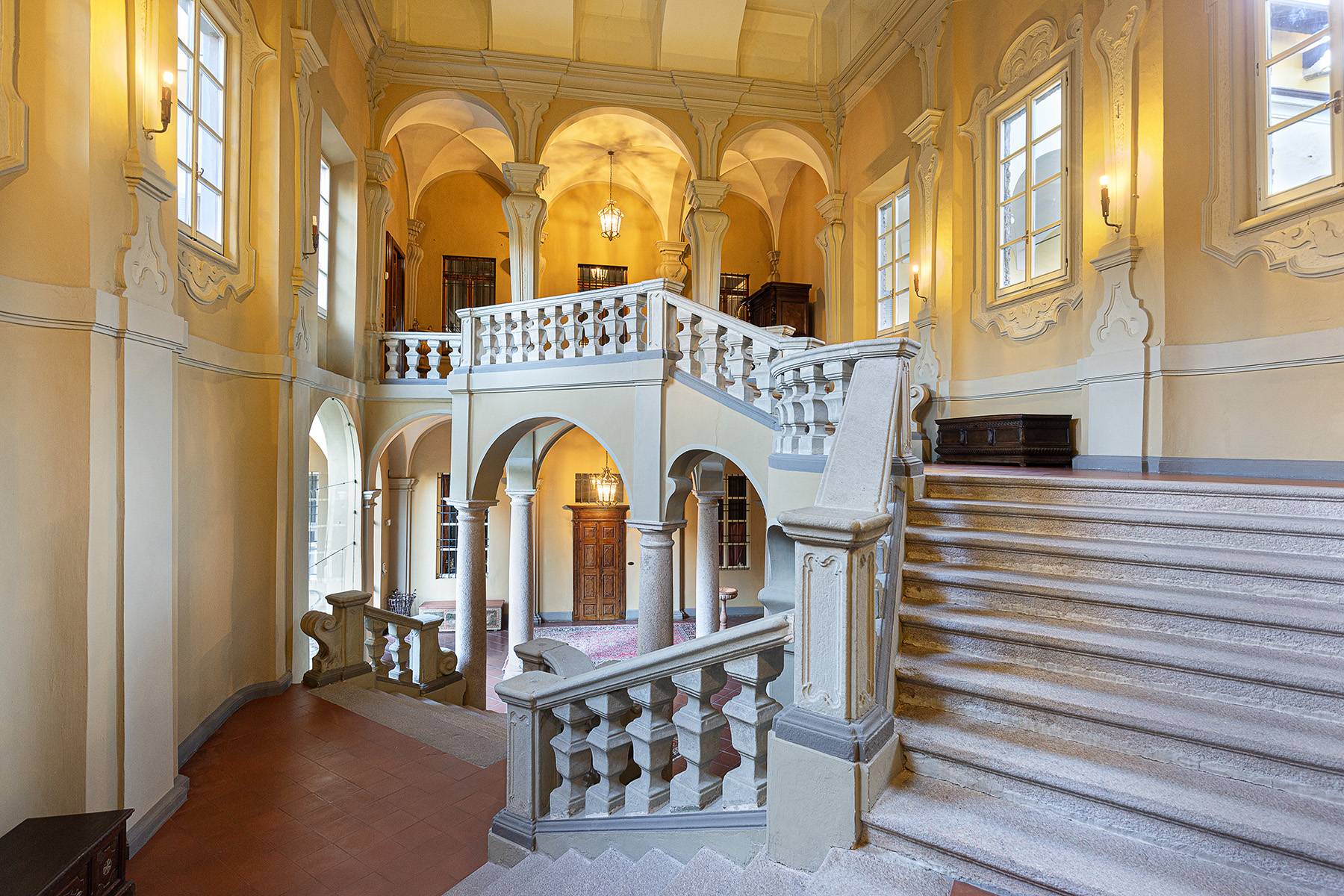  Exclusive residence with frescoes in a historic palace - 物件實景