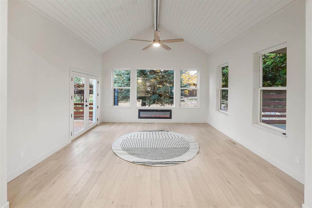 Durango, Colorado, 81301, United States, 3 Bedrooms Bedrooms, ,2 BathroomsBathrooms,Residential,For Sale,1989525